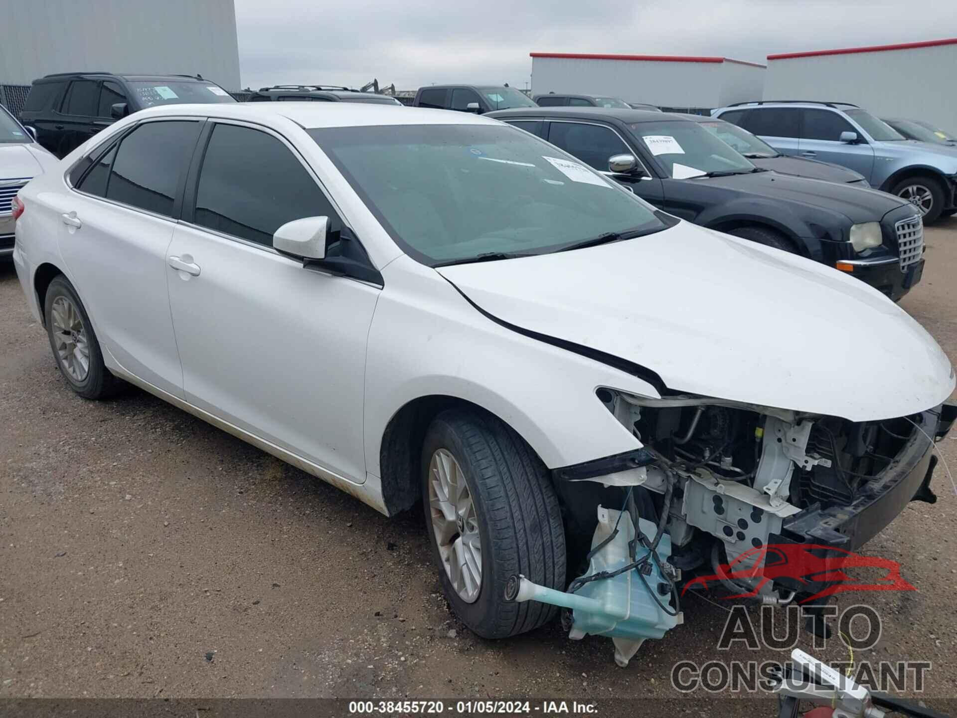 TOYOTA CAMRY 2016 - 4T4BF1FKXGR537646