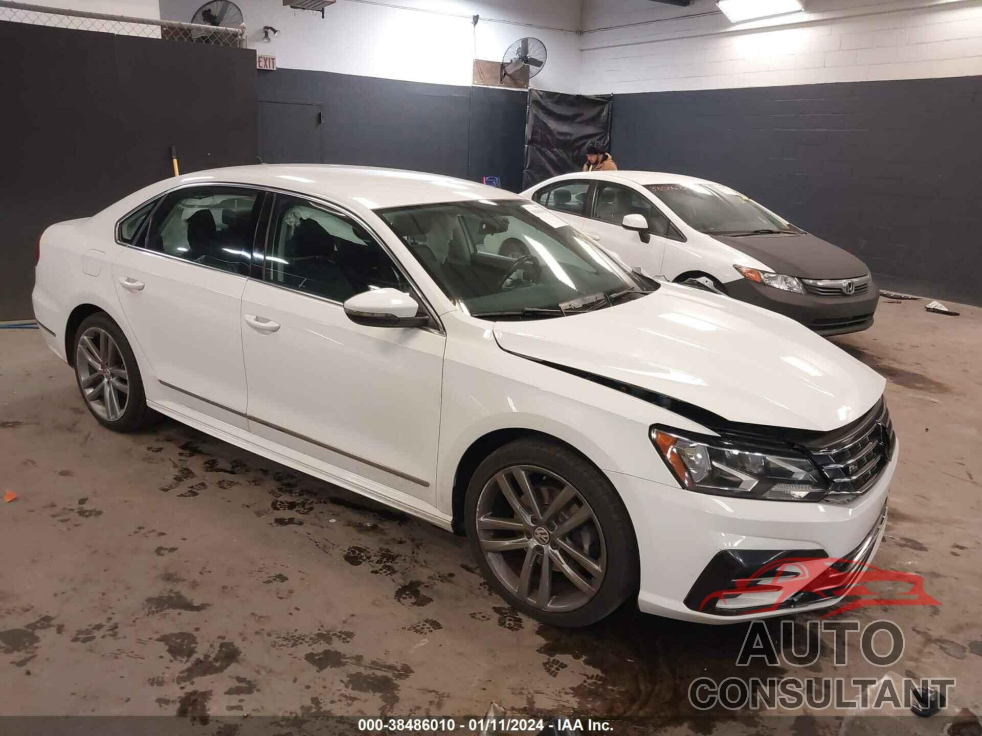 VOLKSWAGEN PASSAT 2016 - 1VWAT7A36GC047973