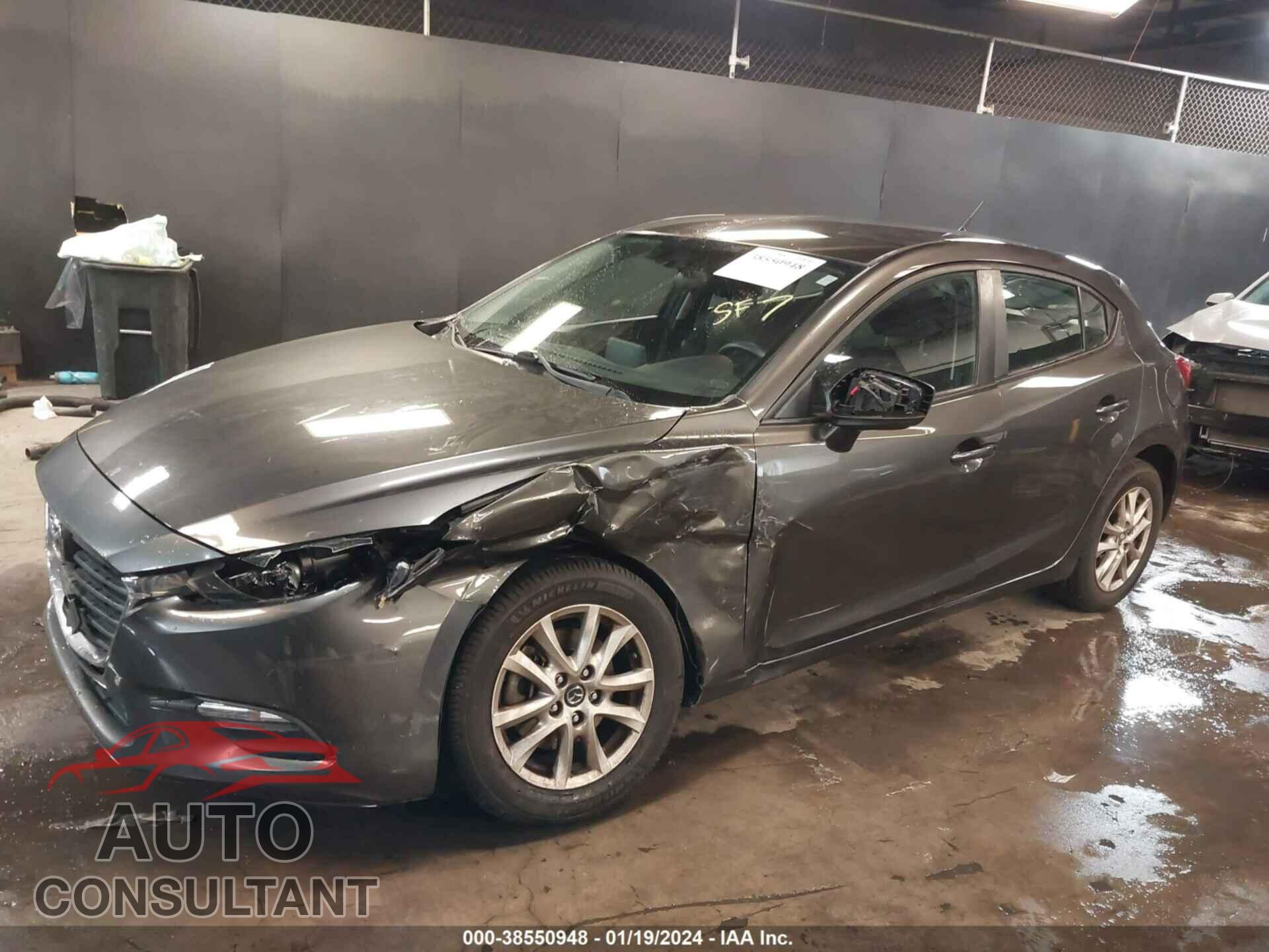 MAZDA 3 2017 - 3MZBN1K76HM105190