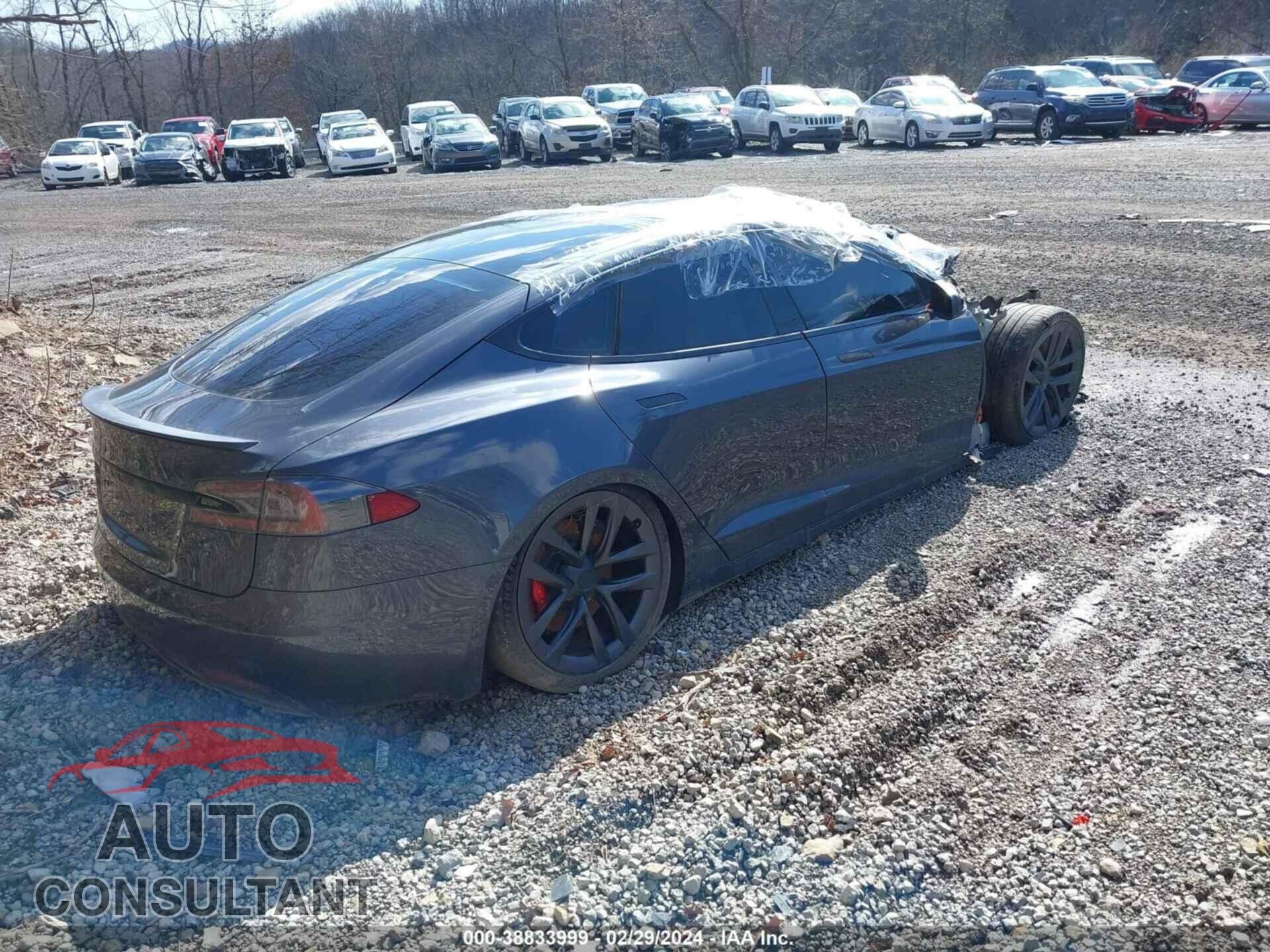 TESLA MODEL S 2016 - 5YJSA1E40GF142867