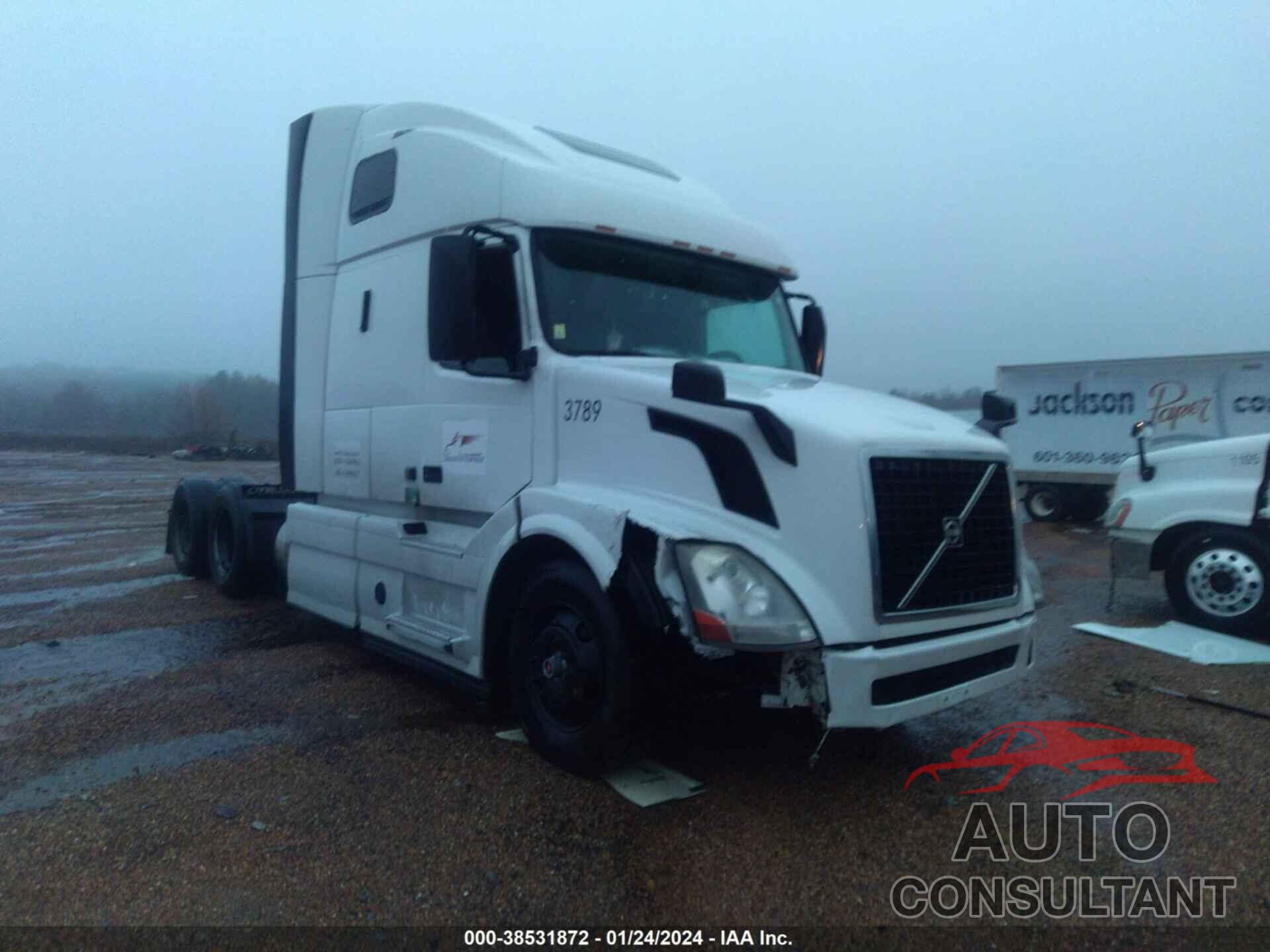 VOLVO VN 2016 - 4V4NC9EH9GN953789