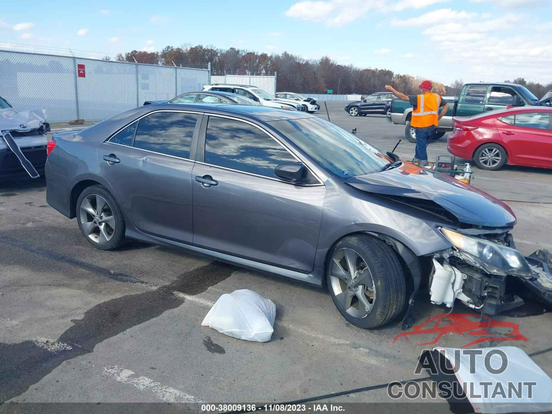 TOYOTA CAMRY 2014 - 4T1BF1FK5EU802562