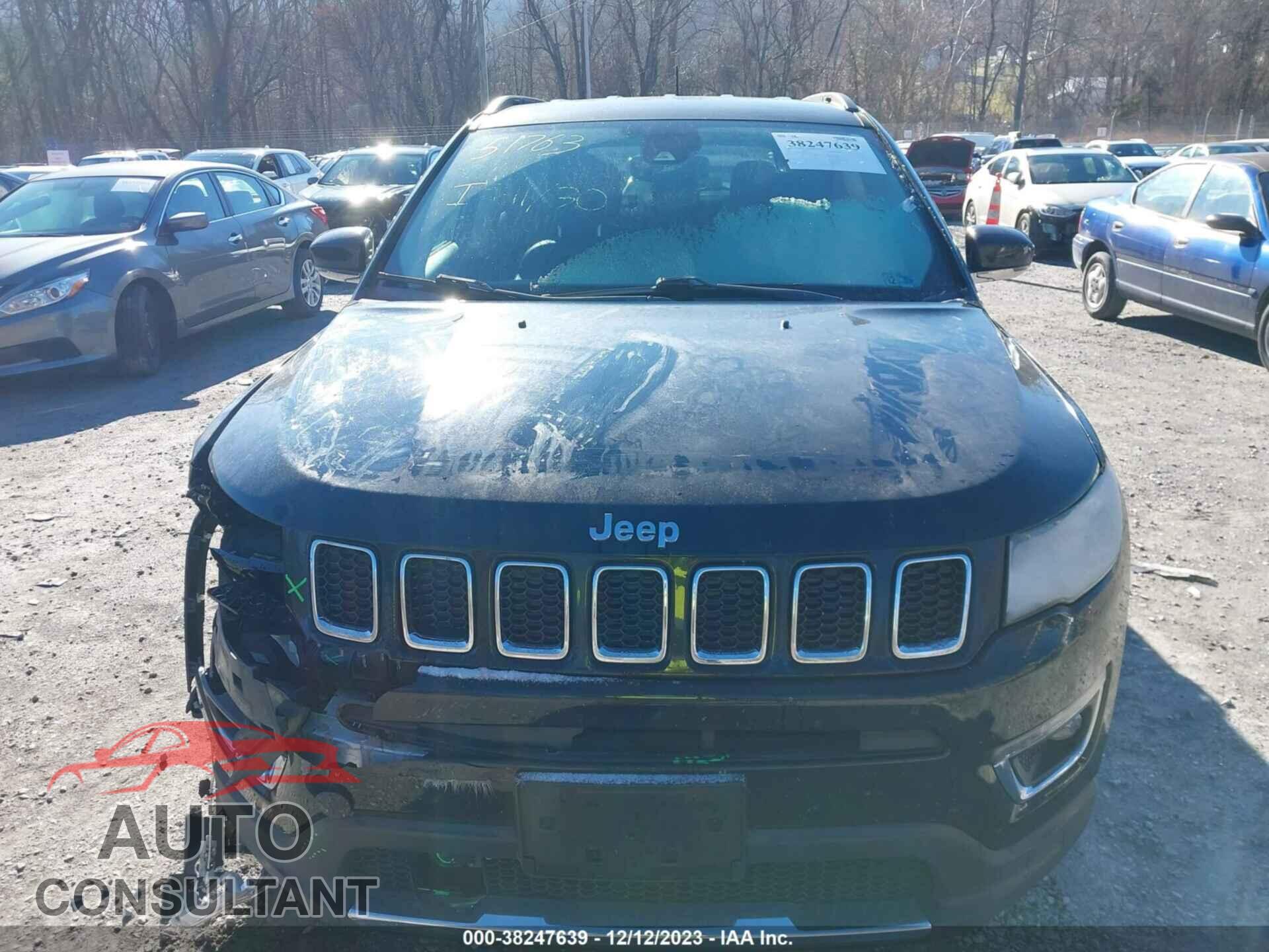 JEEP COMPASS 2018 - 3C4NJDCB3JT333773