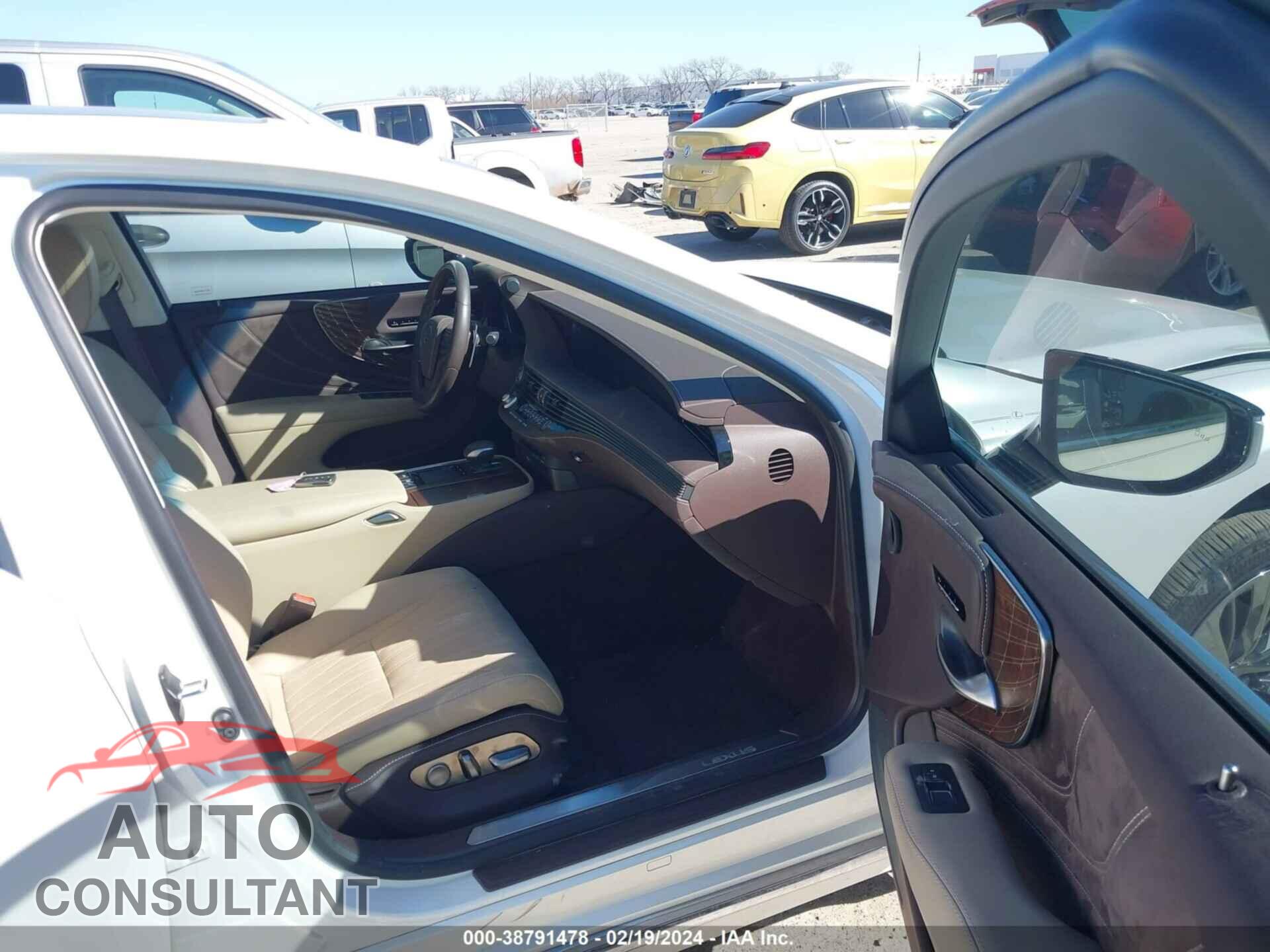 LEXUS LS 500 2019 - JTHB51FF2K5010366