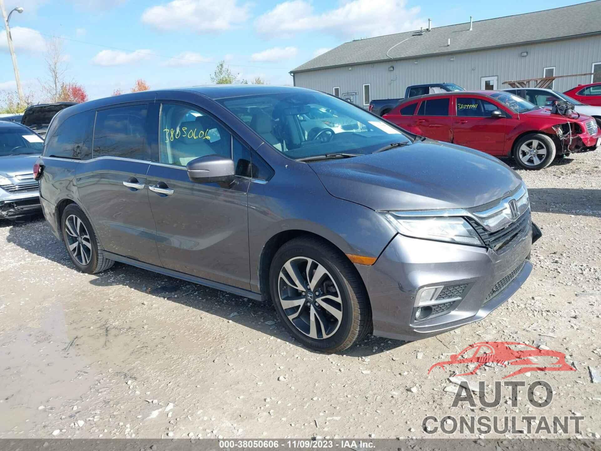 HONDA ODYSSEY 2018 - 5FNRL6H94JB029878