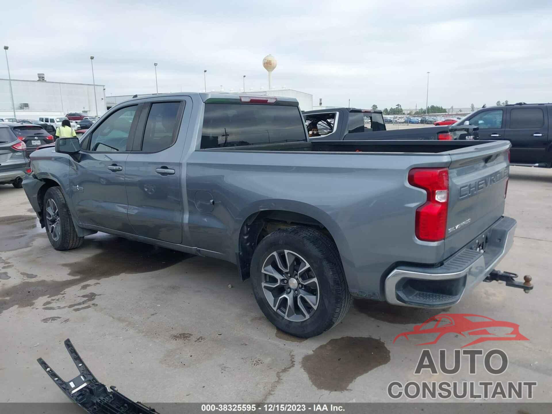 CHEVROLET SILVERADO 1500 2019 - 1GCRWCED2KZ190143