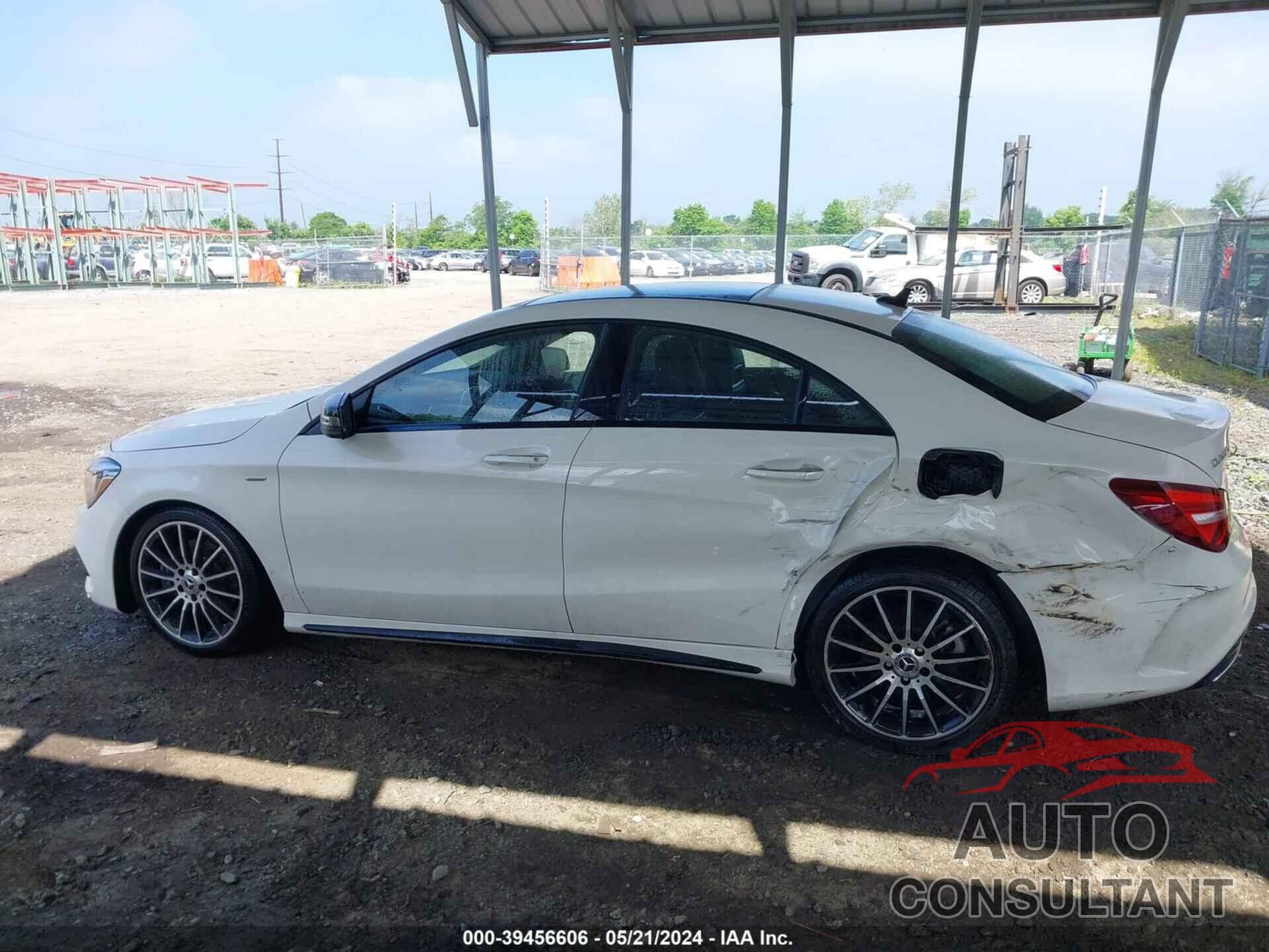 MERCEDES-BENZ CLA 250 2018 - WDDSJ4EBXJN524936