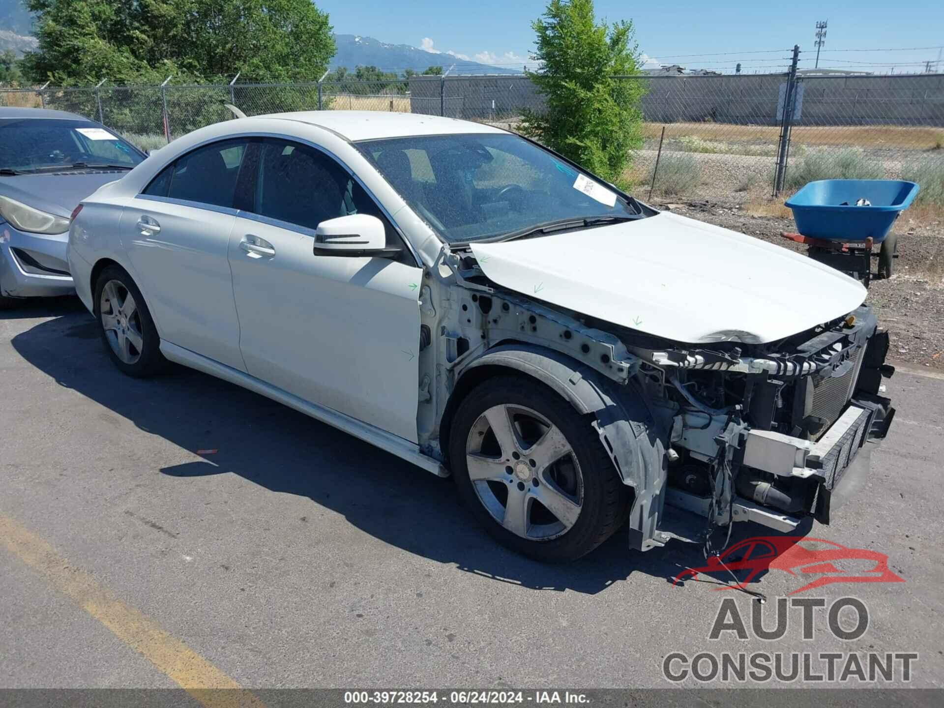 MERCEDES-BENZ CLA 250 2016 - WDDSJ4GB5GN361344