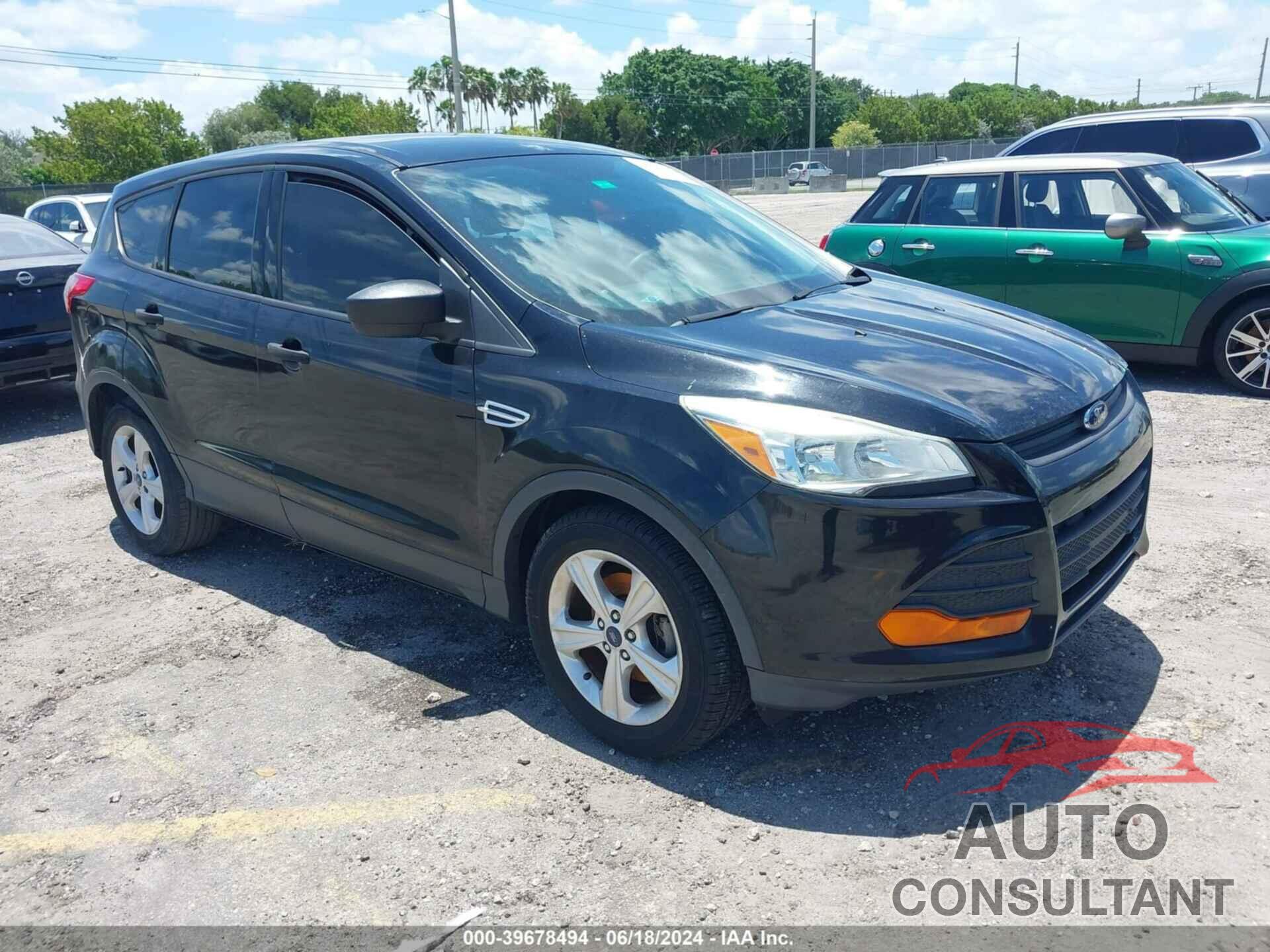 FORD ESCAPE 2016 - 1FMCU0F72GUB30933