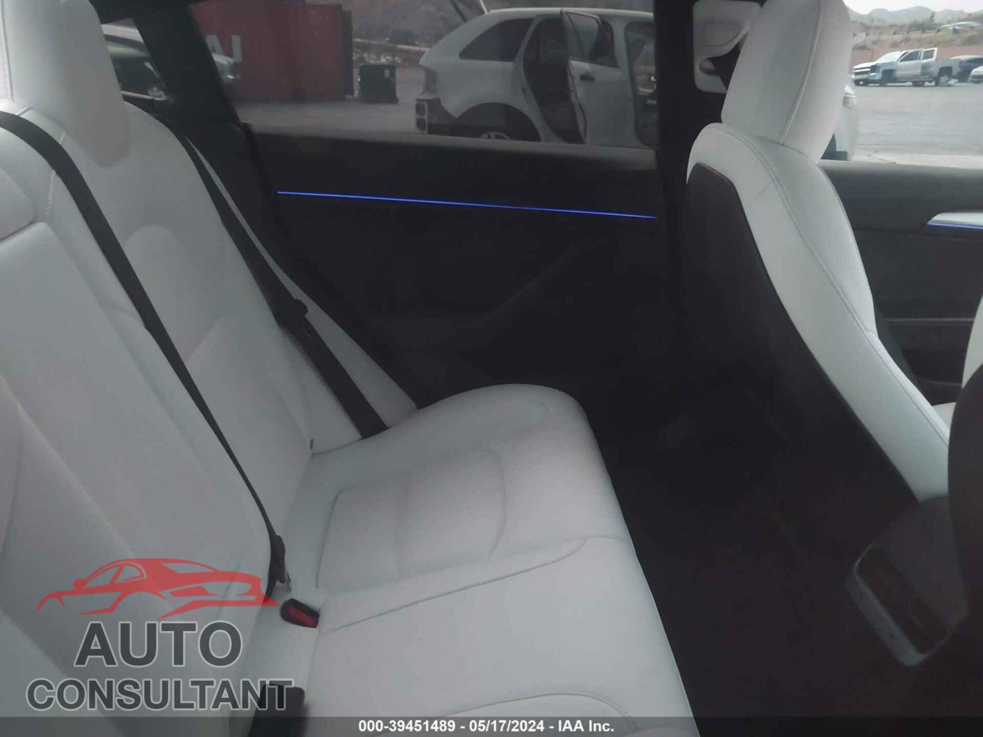 TESLA MODEL 3 2022 - 5YJ3E1EA5NF342459