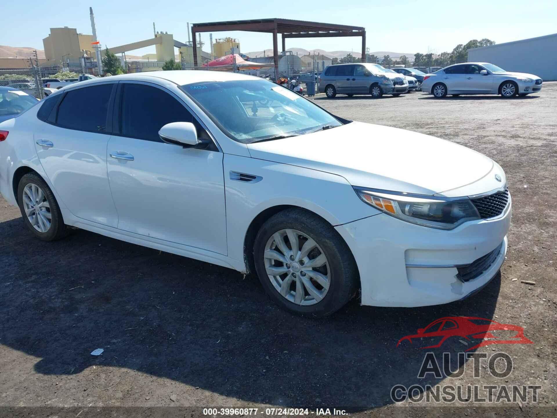 KIA OPTIMA 2016 - 5XXGT4L3XGG071749