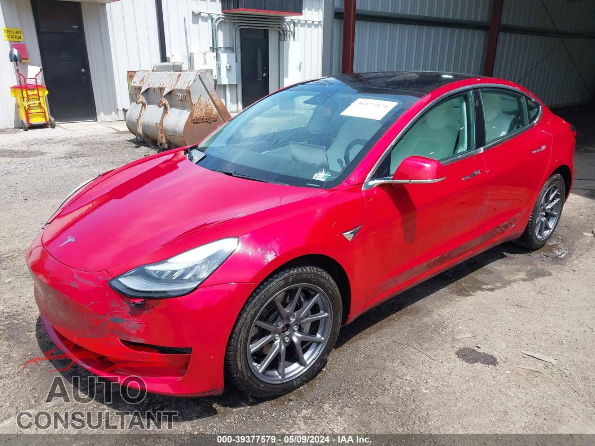 TESLA MODEL 3 2018 - 5YJ3E1EB6JF085993