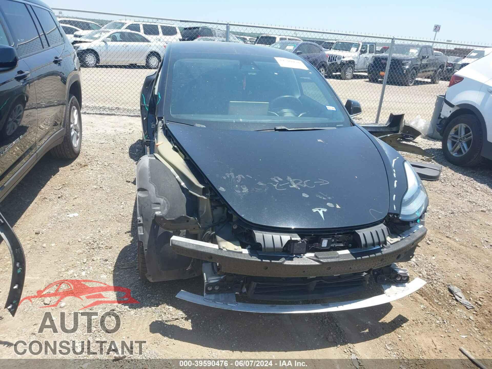 TESLA MODEL 3 2018 - 5YJ3E1EA5JF046870