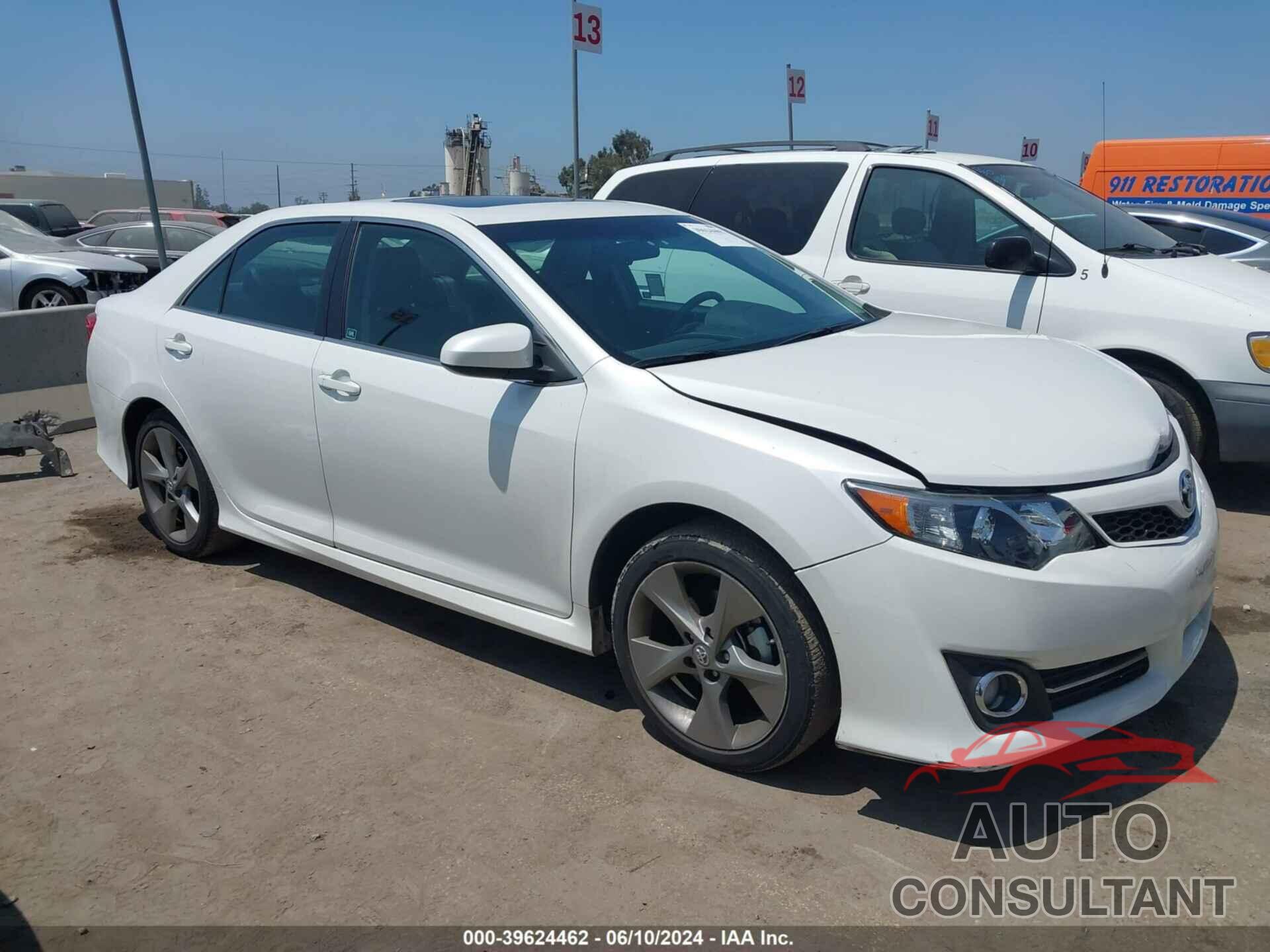 TOYOTA CAMRY 2014 - 4T1BF1FK2EU439010