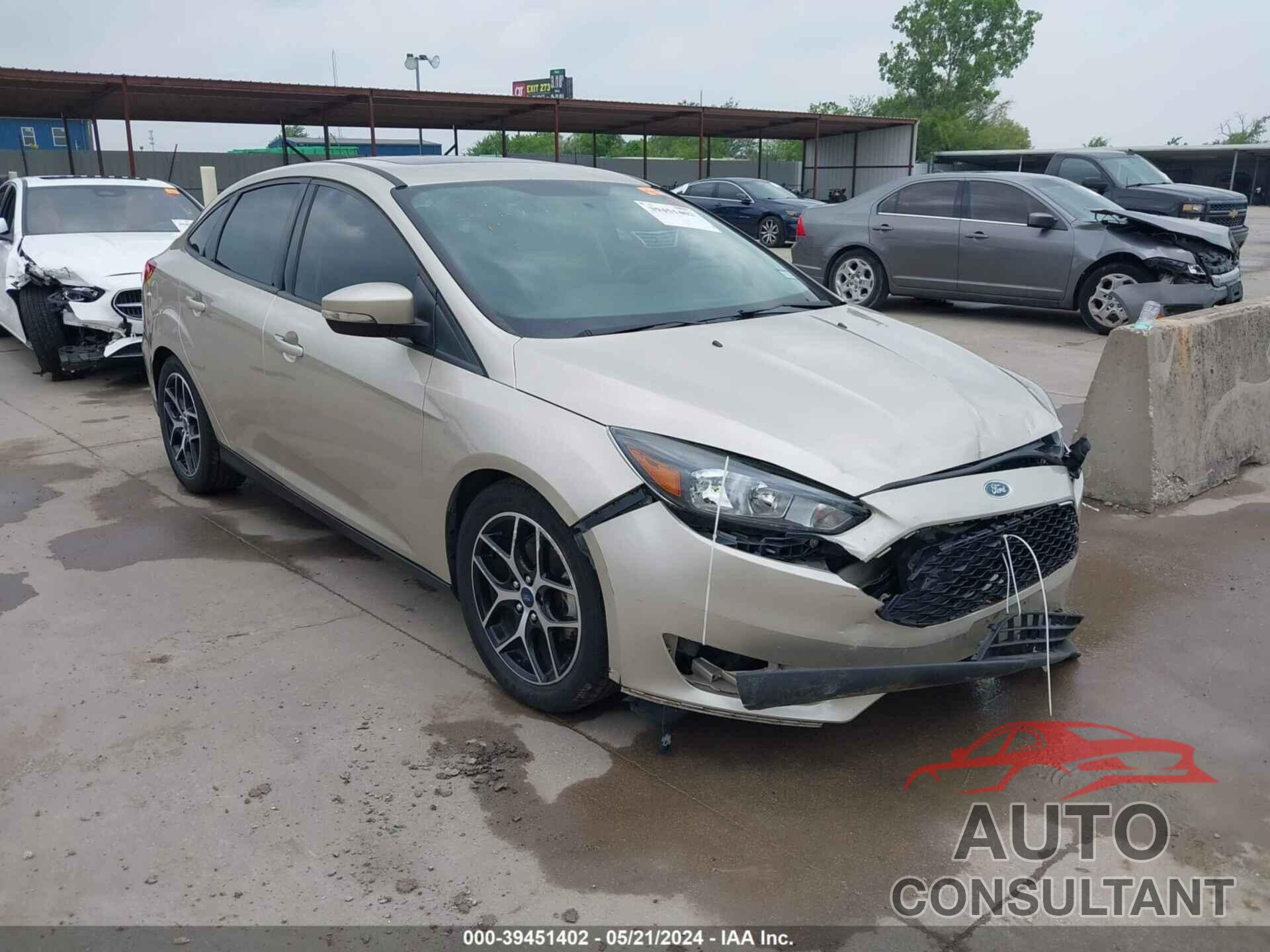 FORD FOCUS 2018 - 1FADP3H24JL204228