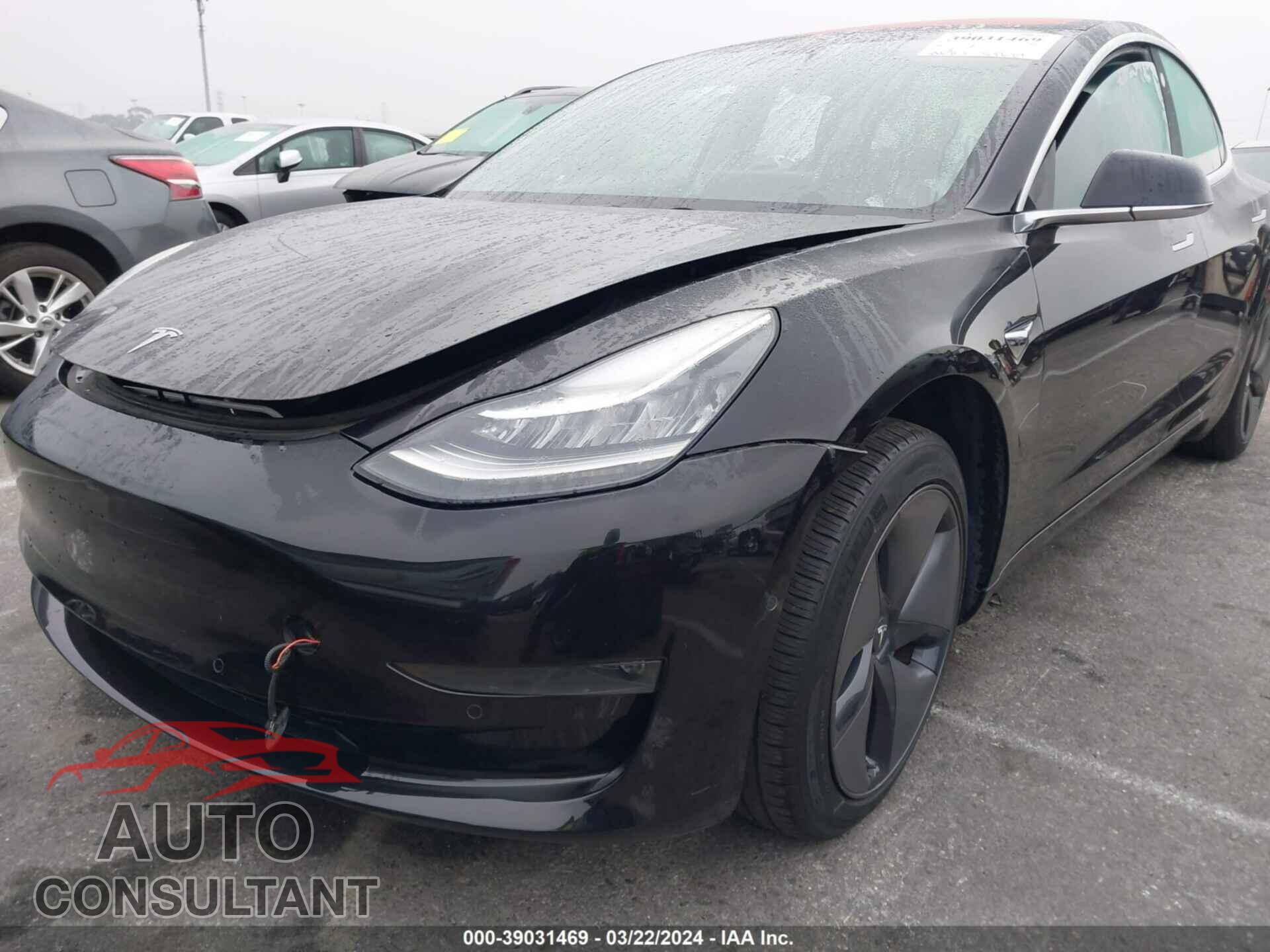 TESLA MODEL 3 2018 - 5YJ3E1EA4JF070948