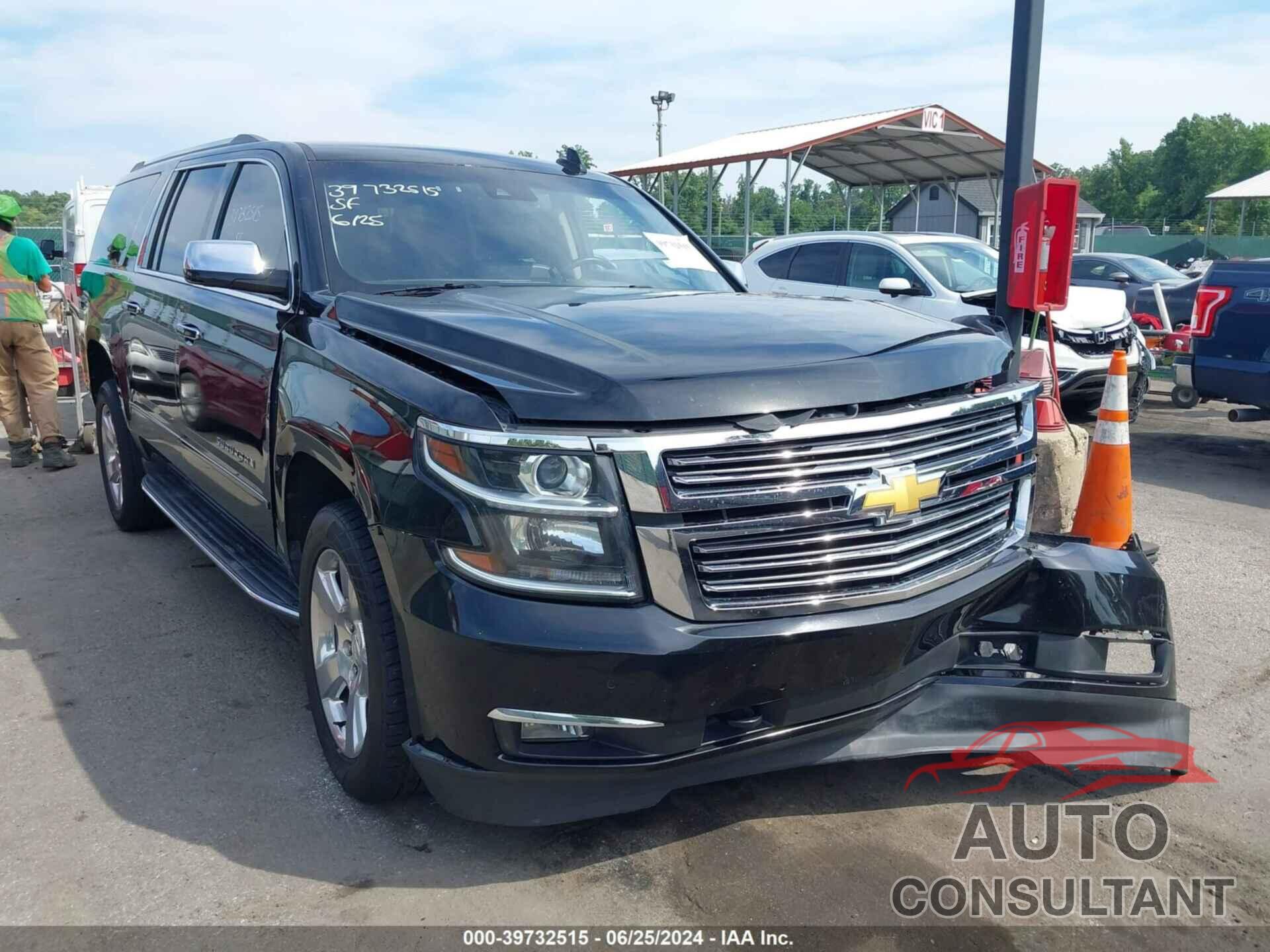 CHEVROLET SUBURBAN 2018 - 1GNSCJKC9JR164087