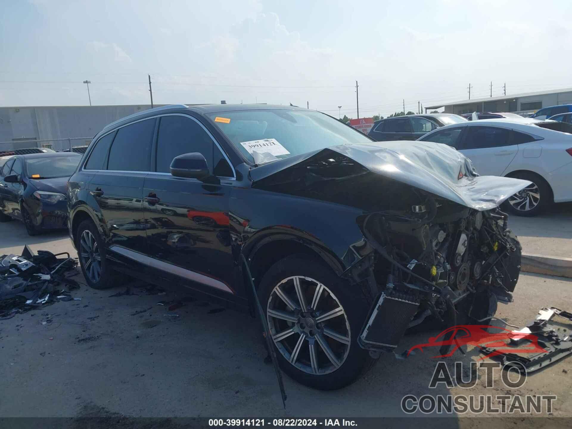 AUDI Q7 2018 - WA1VAAF73JD026366