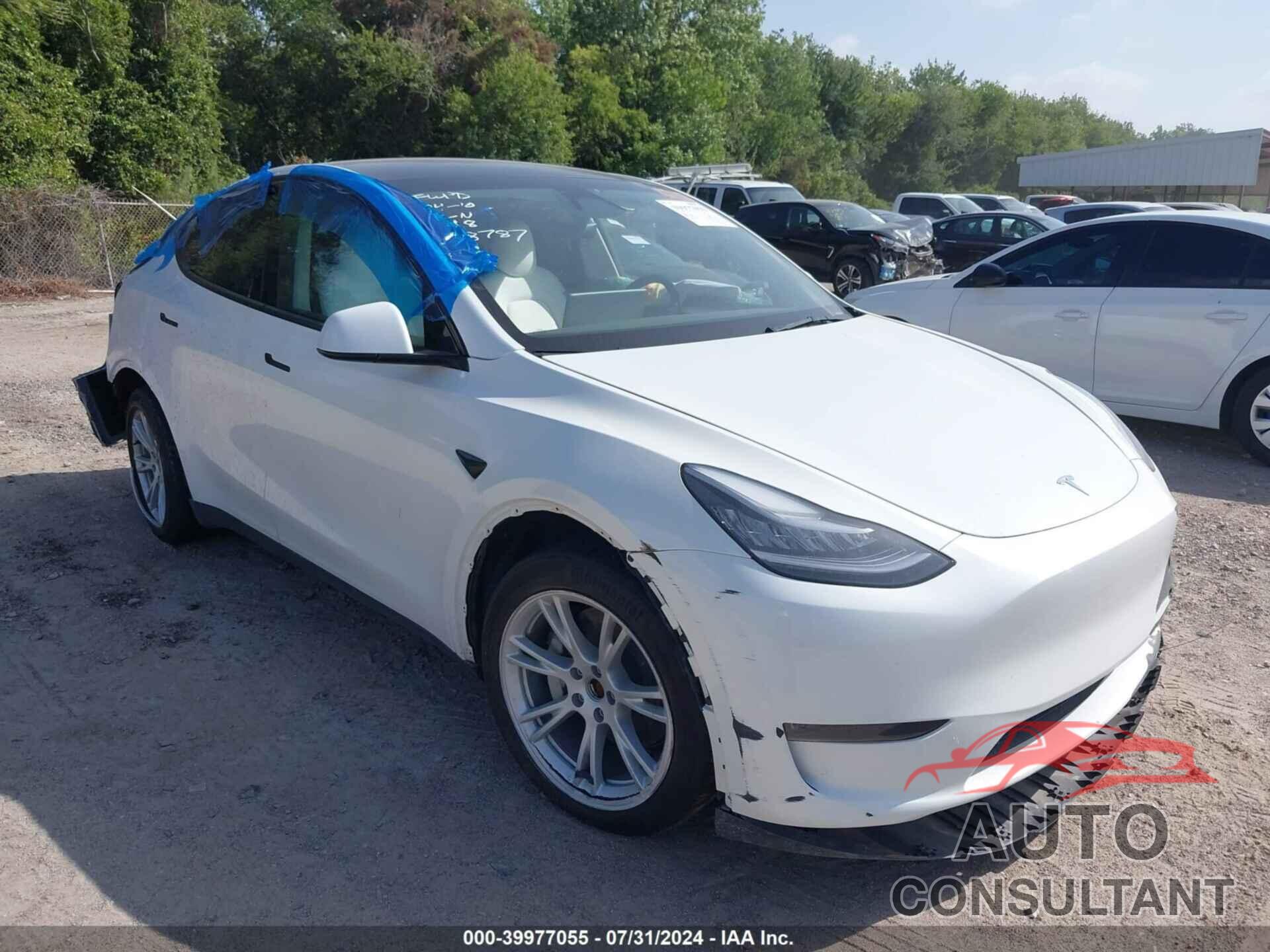 TESLA MODEL Y 2023 - 7SAYGDEE6PA146456