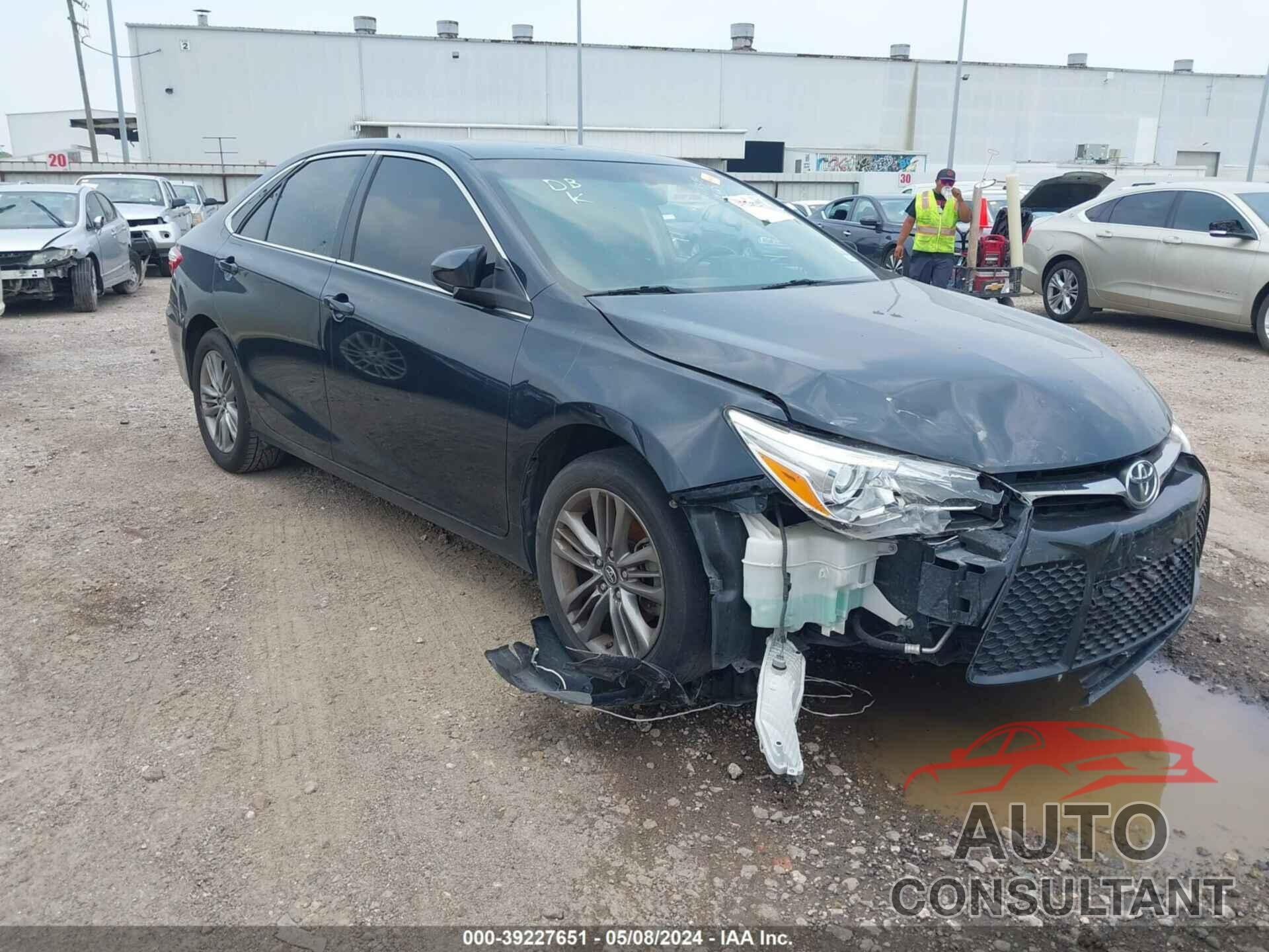 TOYOTA CAMRY 2017 - 4T1BF1FK9HU414318