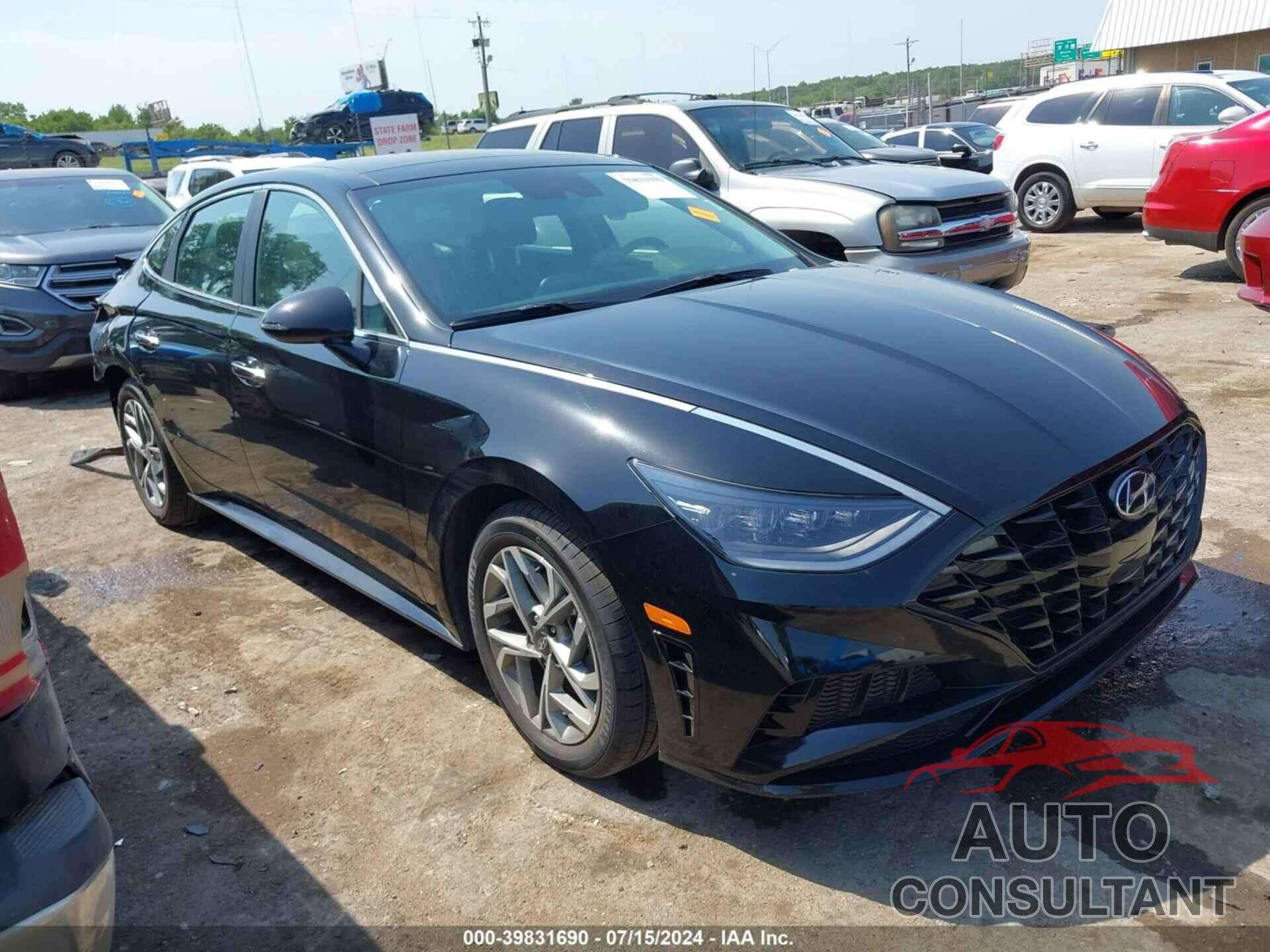 HYUNDAI SONATA 2023 - KMHL14JA4PA326442