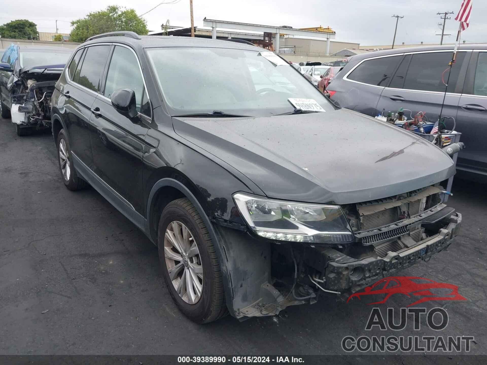 VOLKSWAGEN TIGUAN 2018 - 3VV3B7AX3JM175497