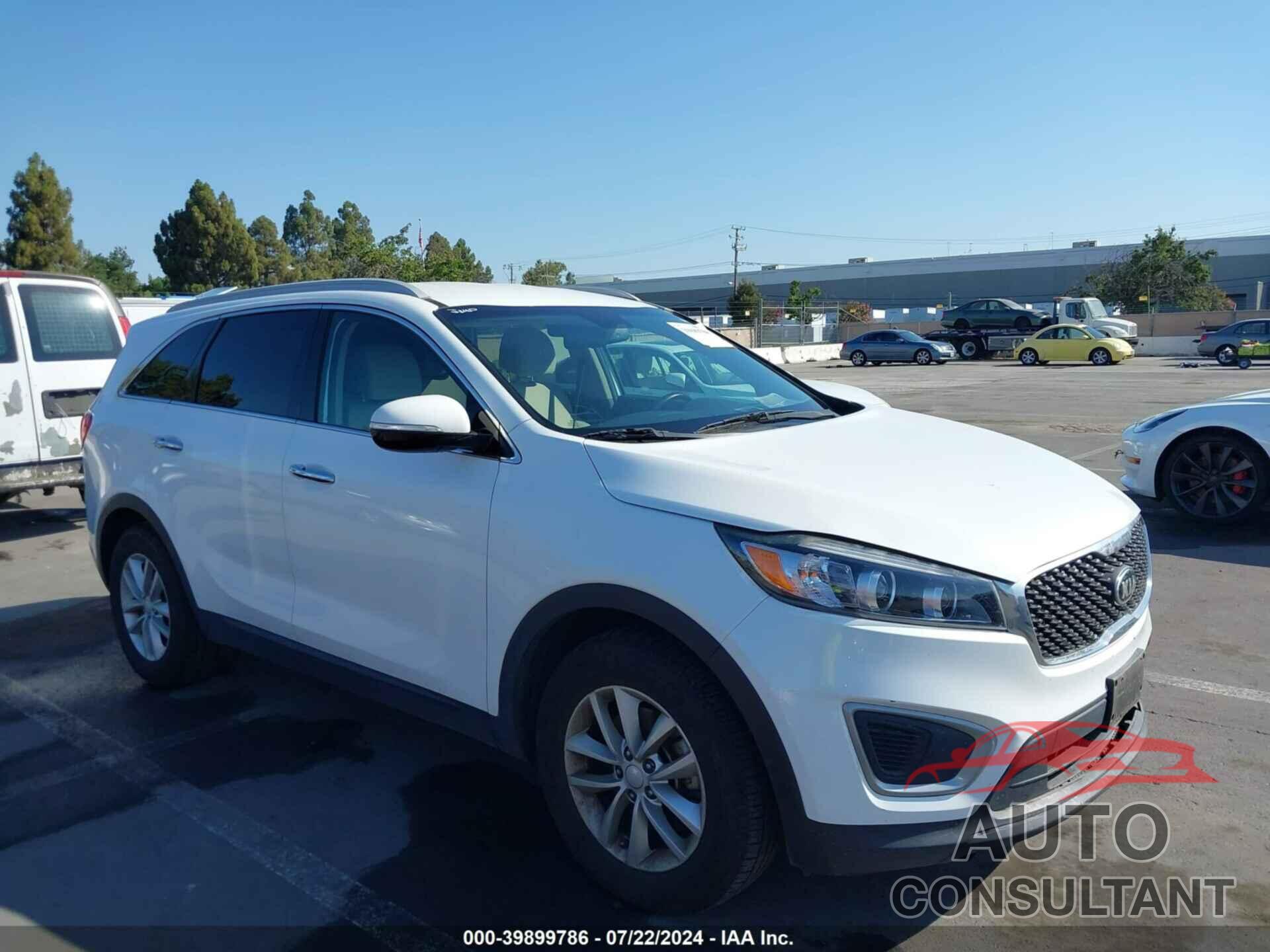 KIA SORENTO 2017 - 5XYPG4A39HG189845