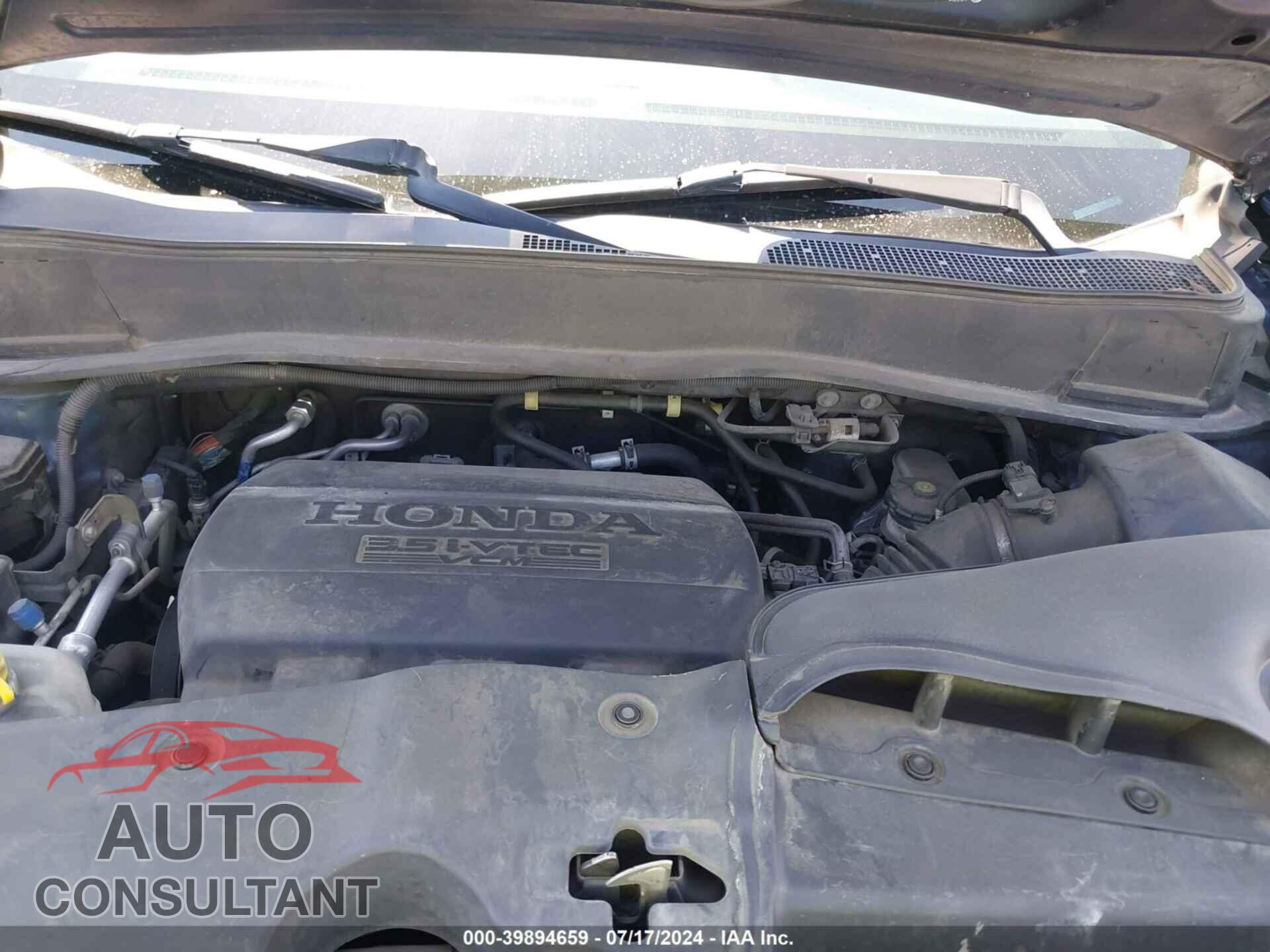 HONDA PILOT 2015 - 5FNYF3H98FB013546