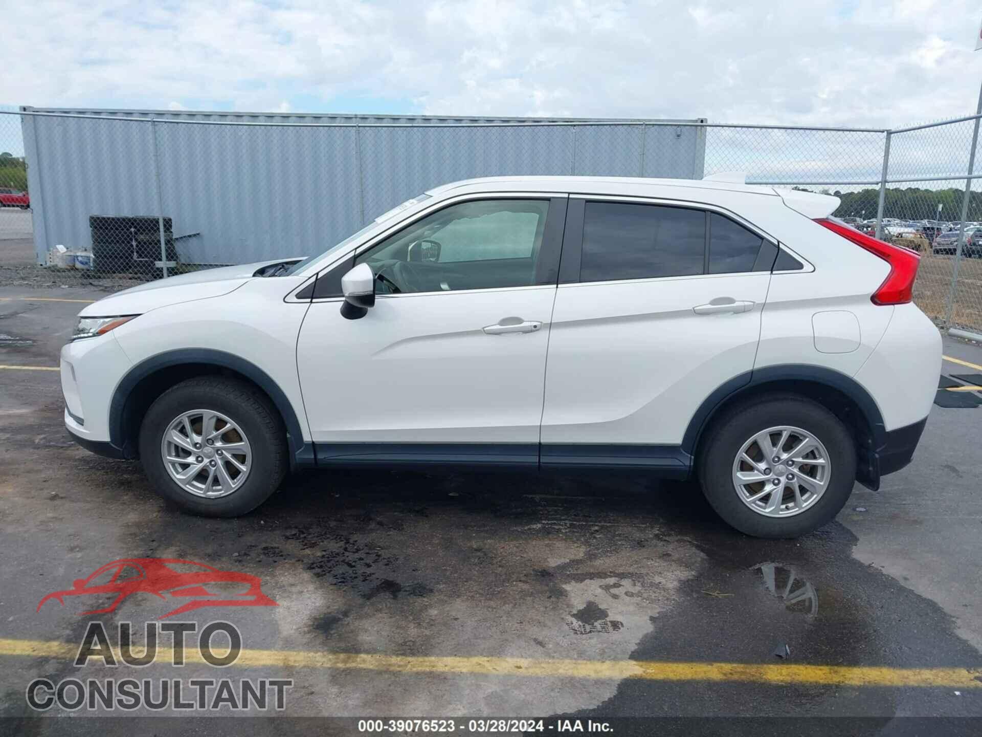 MITSUBISHI ECLIPSE CROSS 2018 - JA4AT3AA0JZ040493