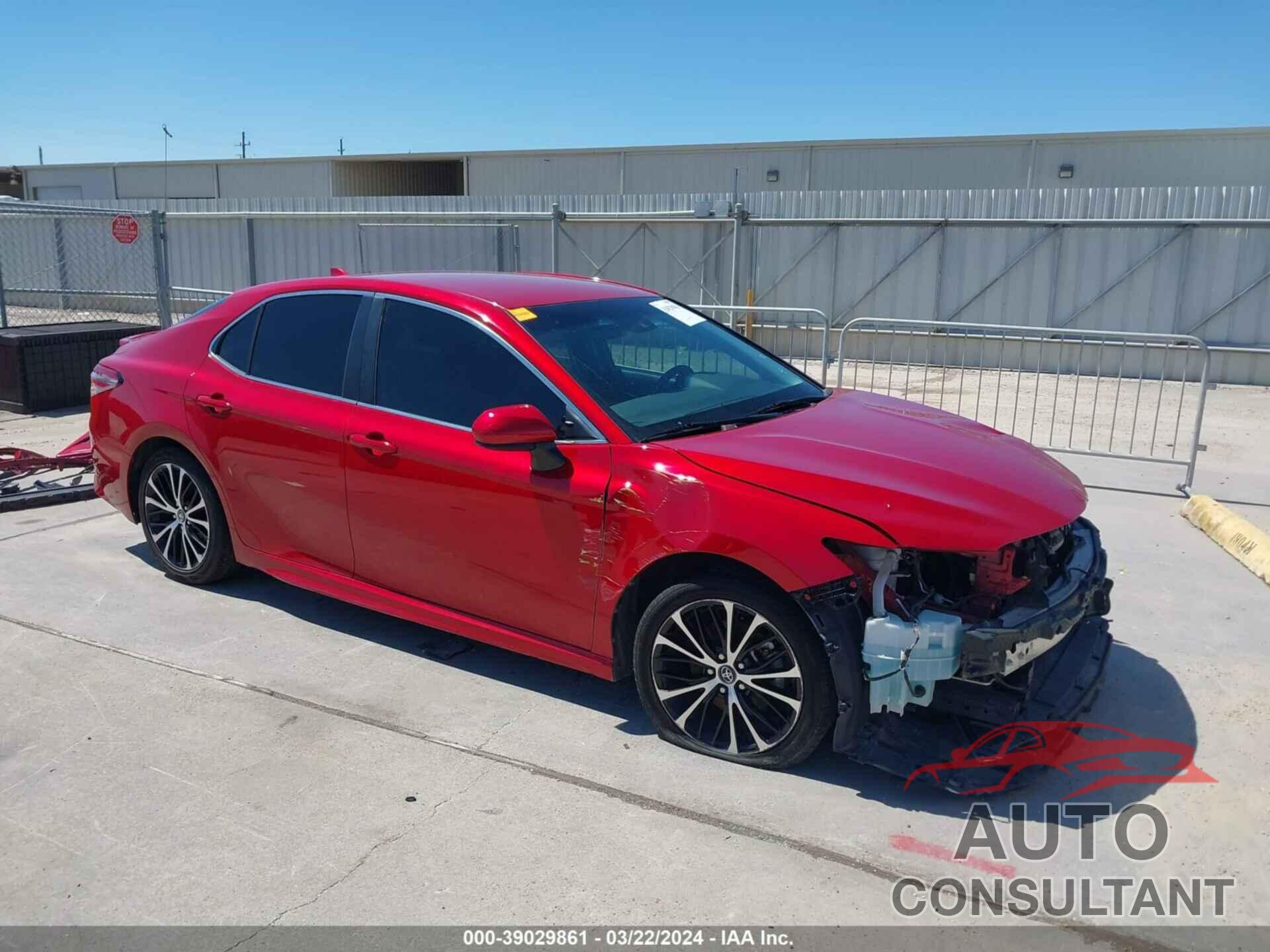 TOYOTA CAMRY 2020 - 4T1G11AK1LU332684