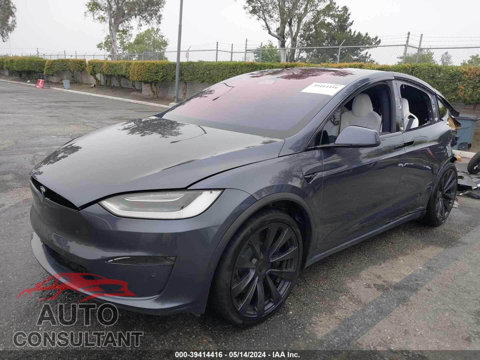 TESLA MODEL X 2023 - 7SAXCBE68PF373378