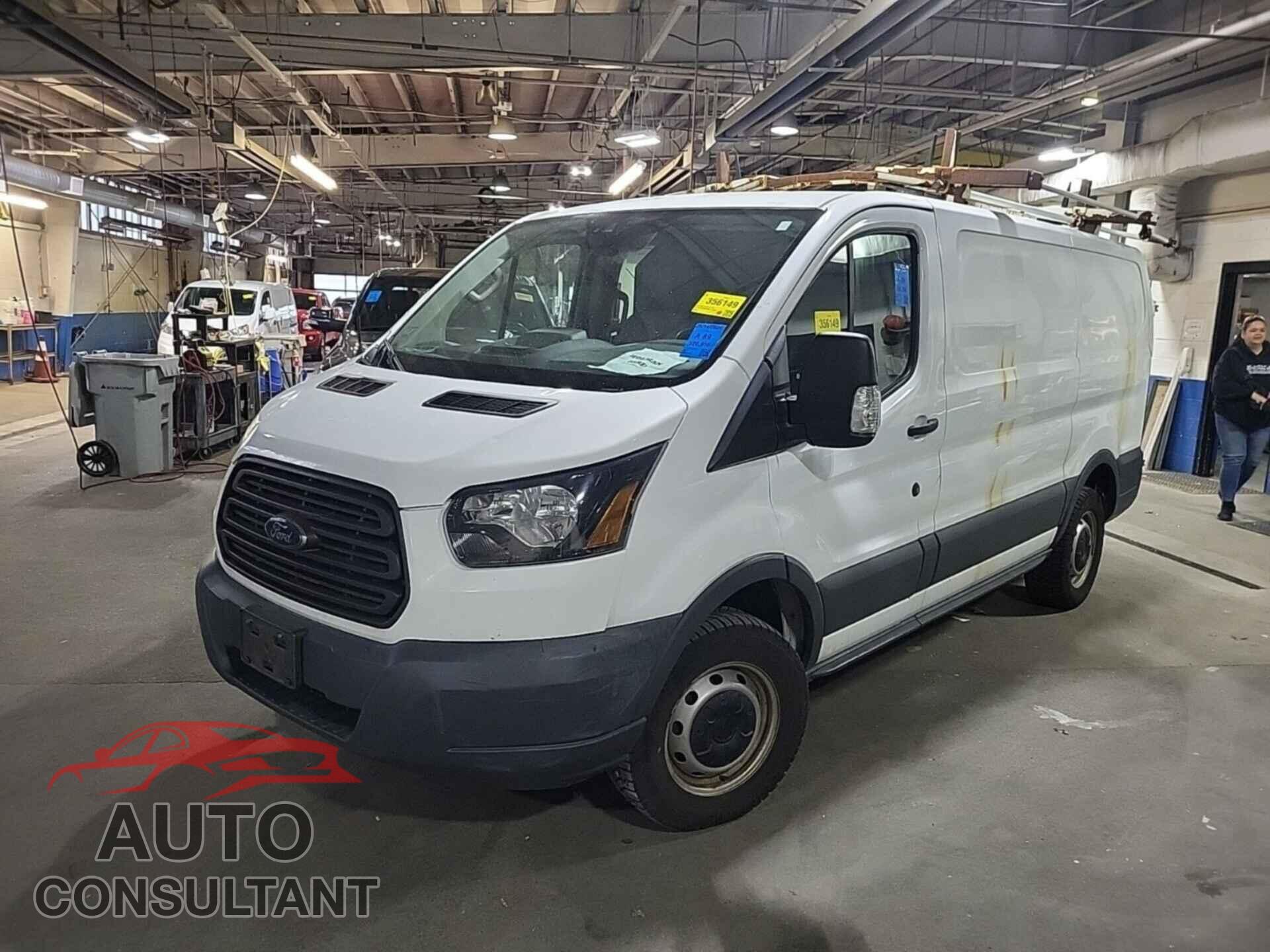 FORD TRANSIT 2017 - 1FTYR1YM6HKA32005