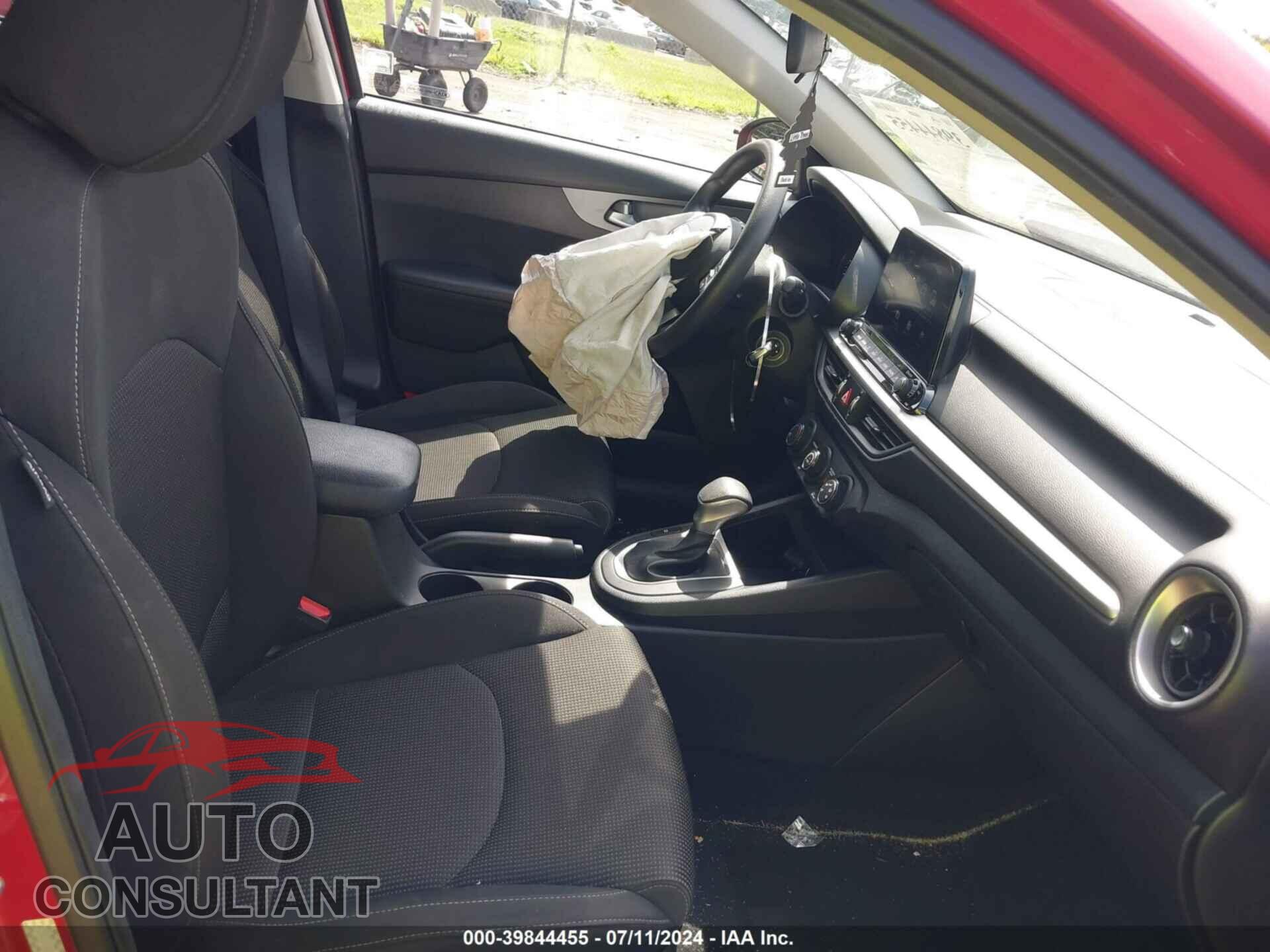 KIA FORTE 2021 - 3KPF24ADXME366123