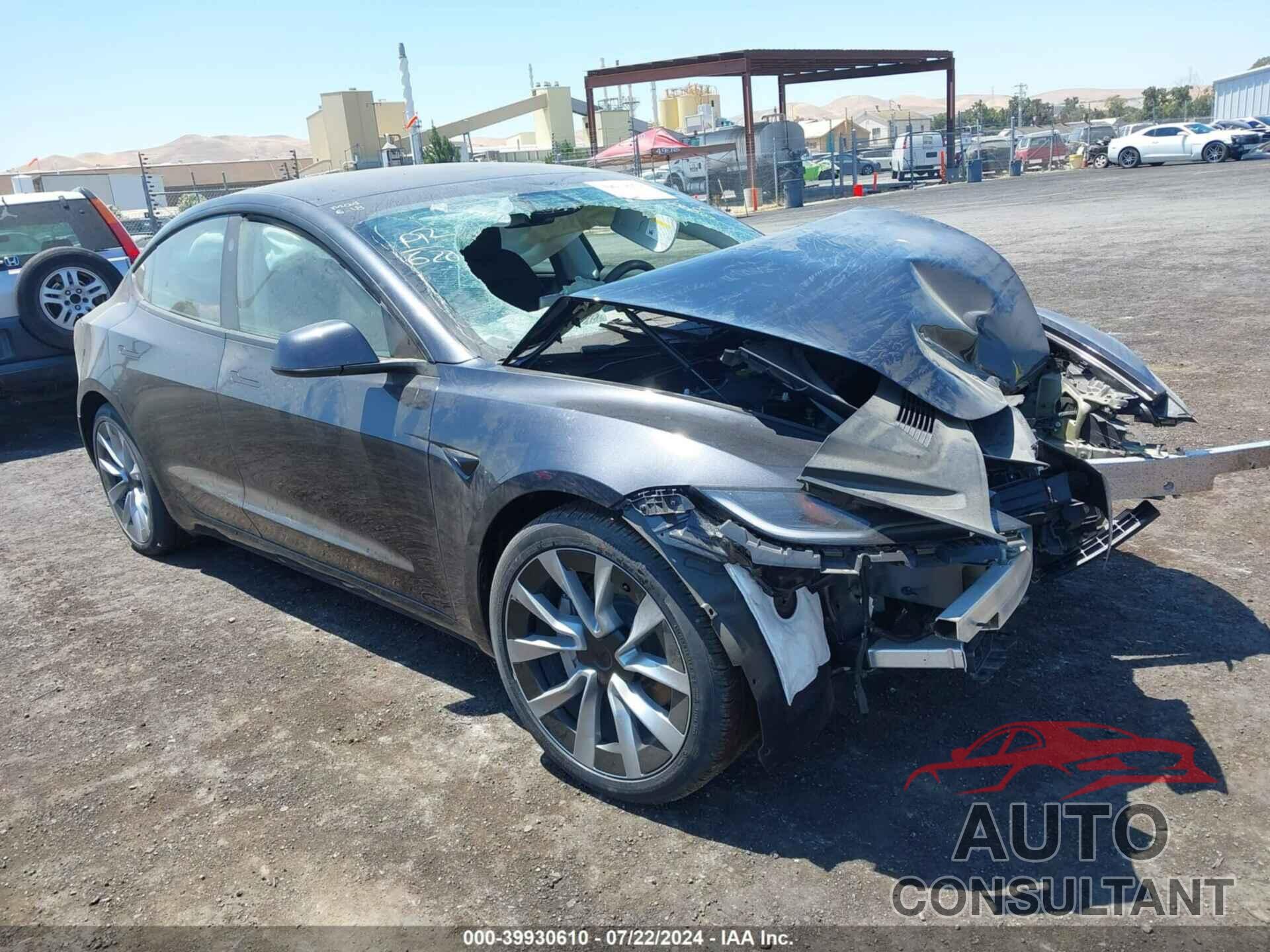 TESLA MODEL 3 2024 - 5YJ3E1EB6RF736129