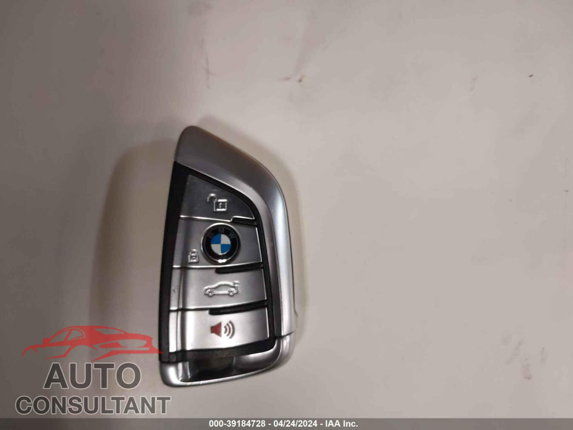 BMW X5 2018 - 5UXKR0C5XJ0Y02027