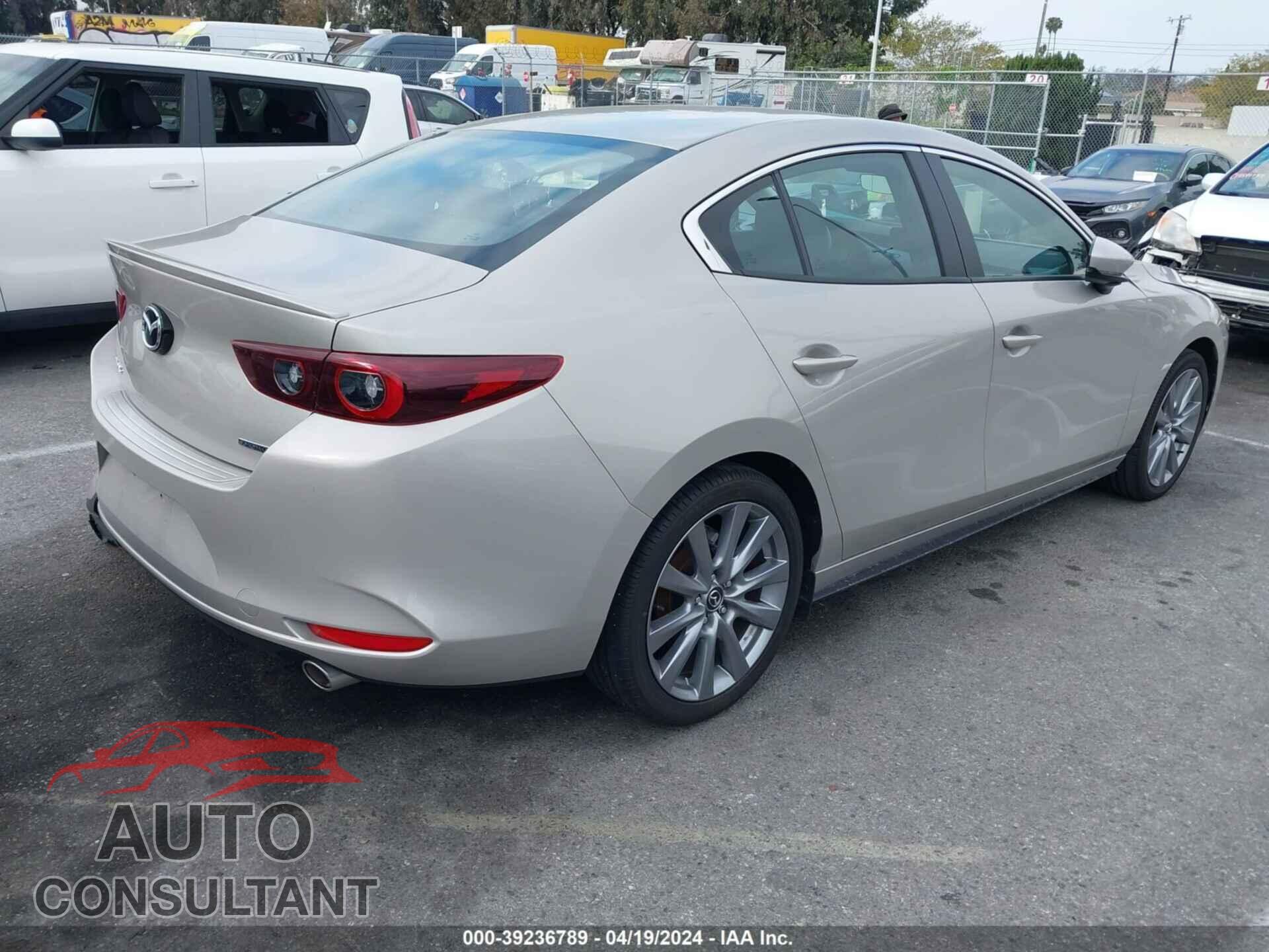 MAZDA 3 2022 - 3MZBPABL1NM312377