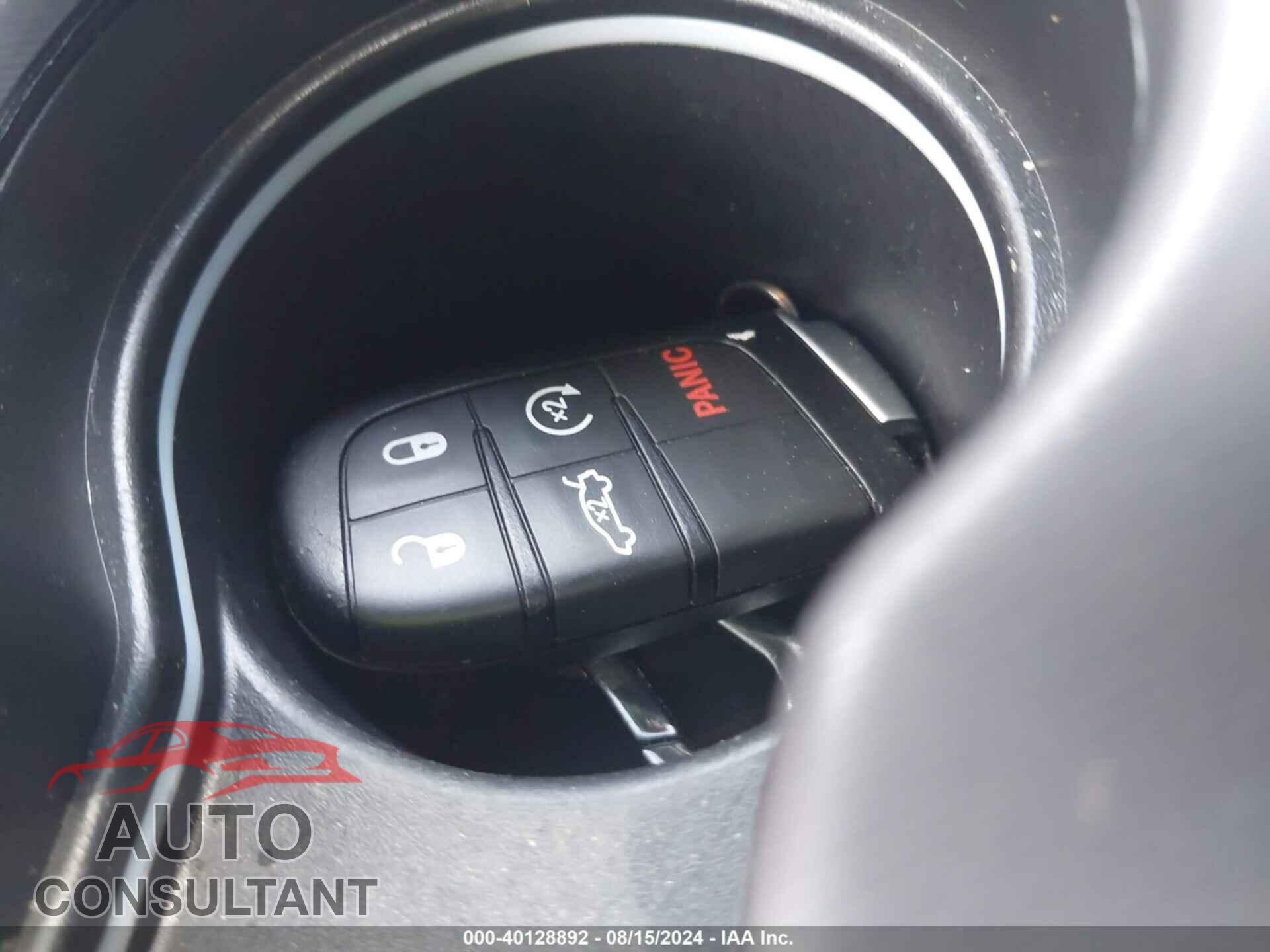 DODGE CHALLENGER 2023 - 2C3CDZBT5PH669131