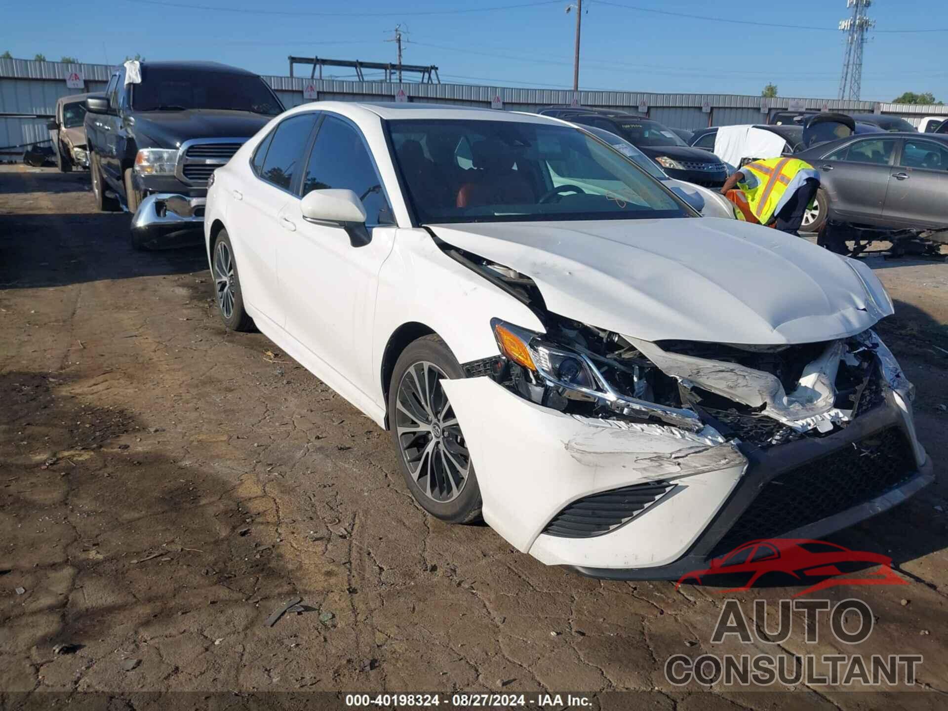 TOYOTA CAMRY 2020 - 4T1M11AKXLU878242