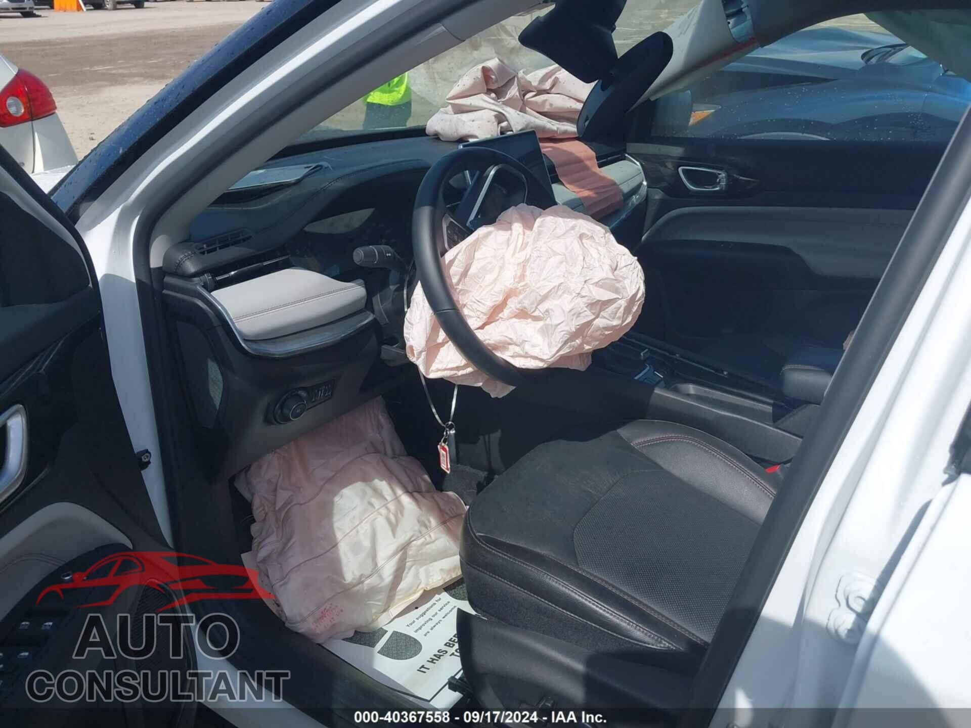 JEEP COMPASS 2022 - 3C4NJDCB5NT232353