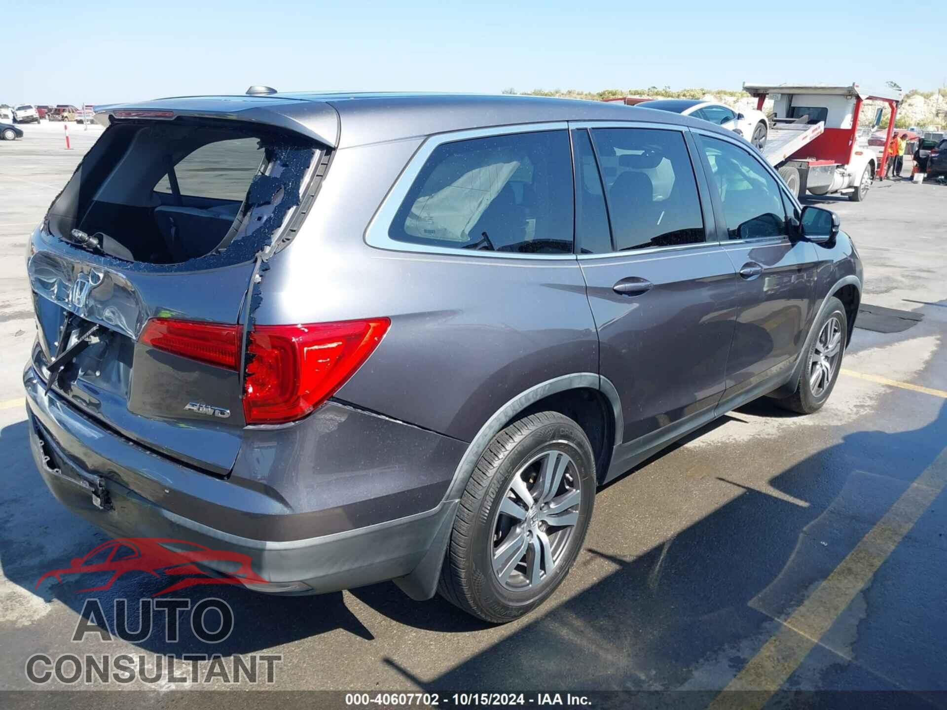 HONDA PILOT 2017 - 5FNYF6H50HB043058