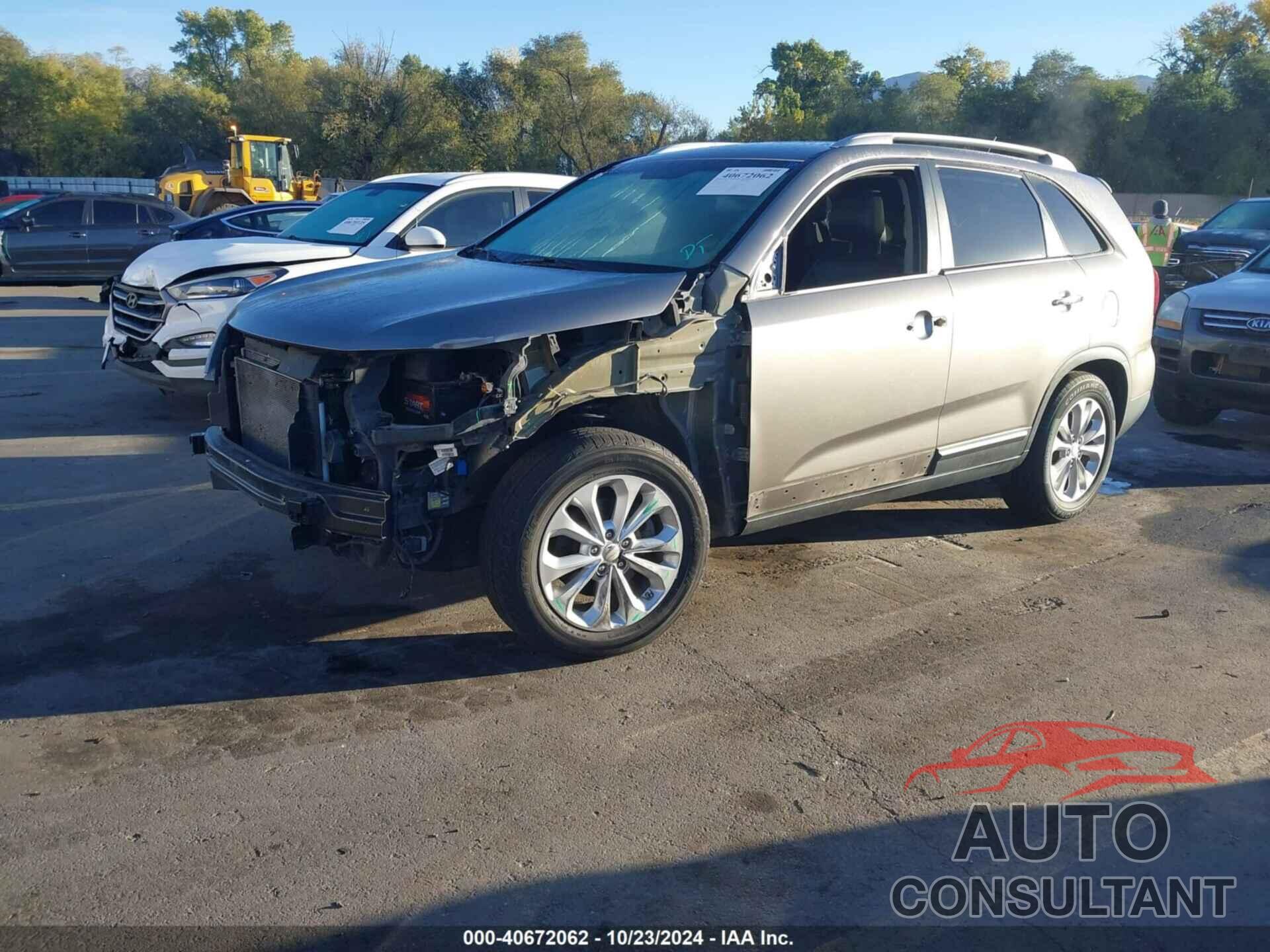 KIA SORENTO 2014 - 5XYKU4A71EG513713