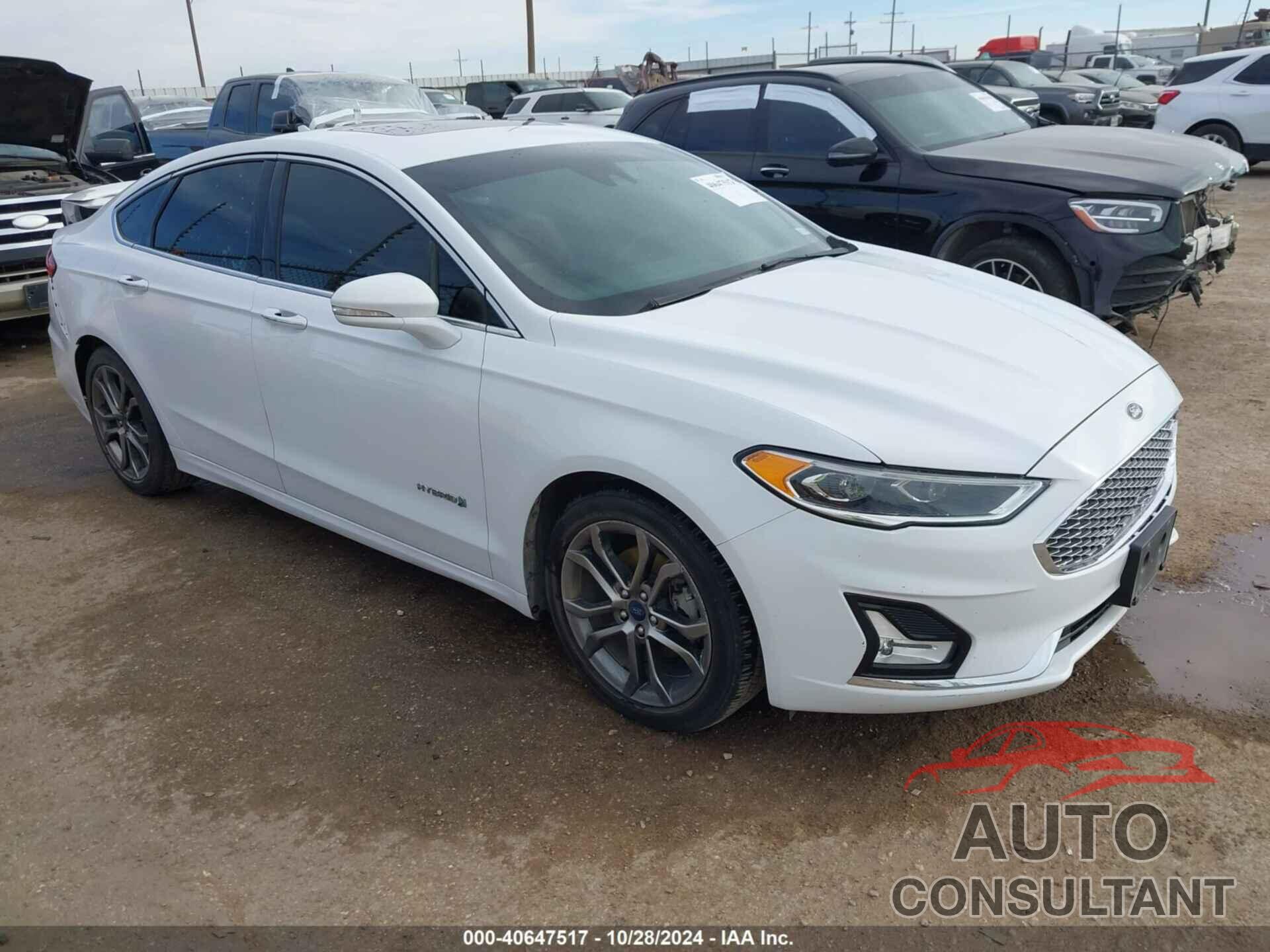 FORD FUSION HYBRID 2019 - 3FA6P0RU0KR209209