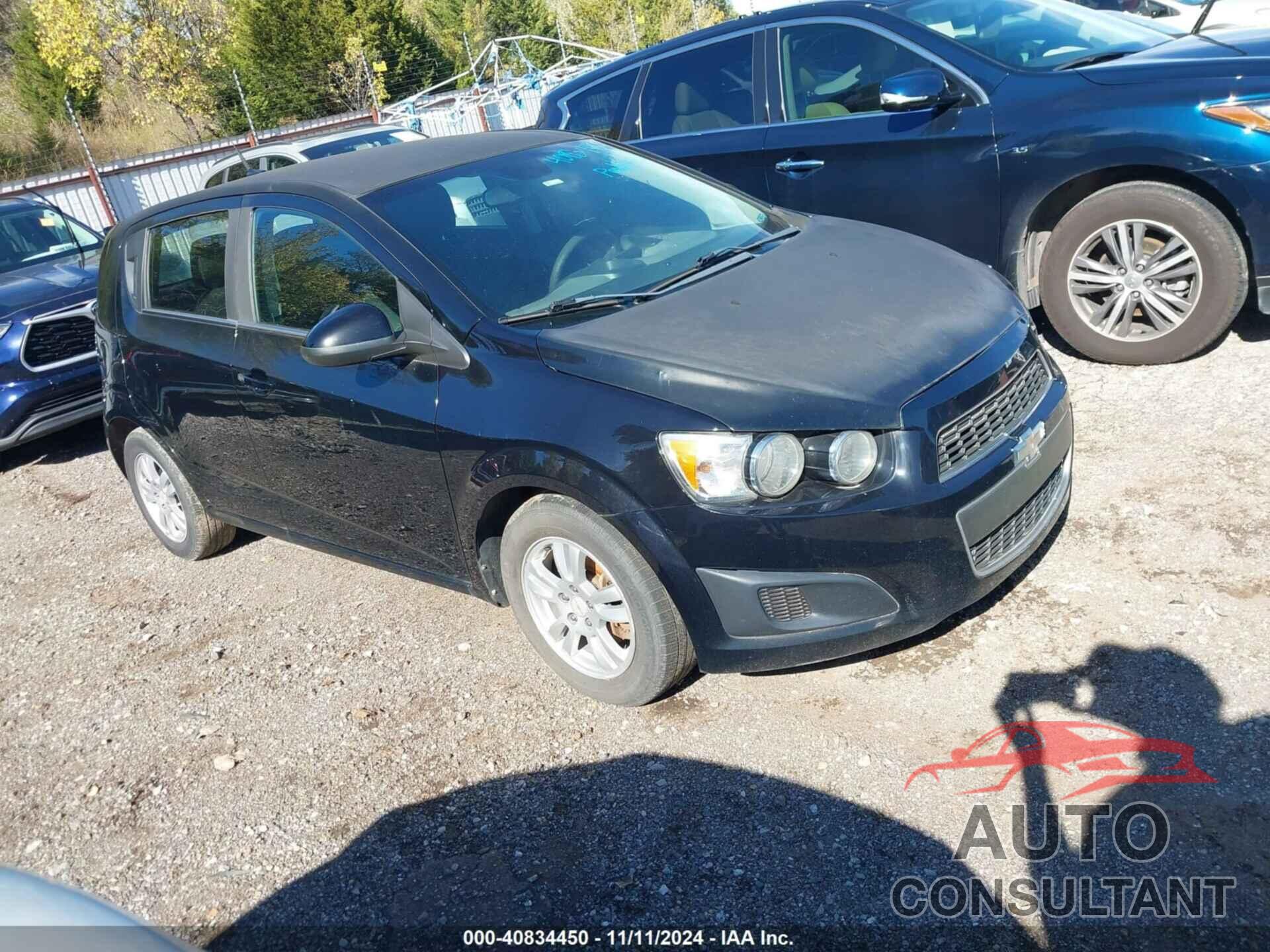 CHEVROLET SONIC 2012 - 1G1JC6SHXC4125174