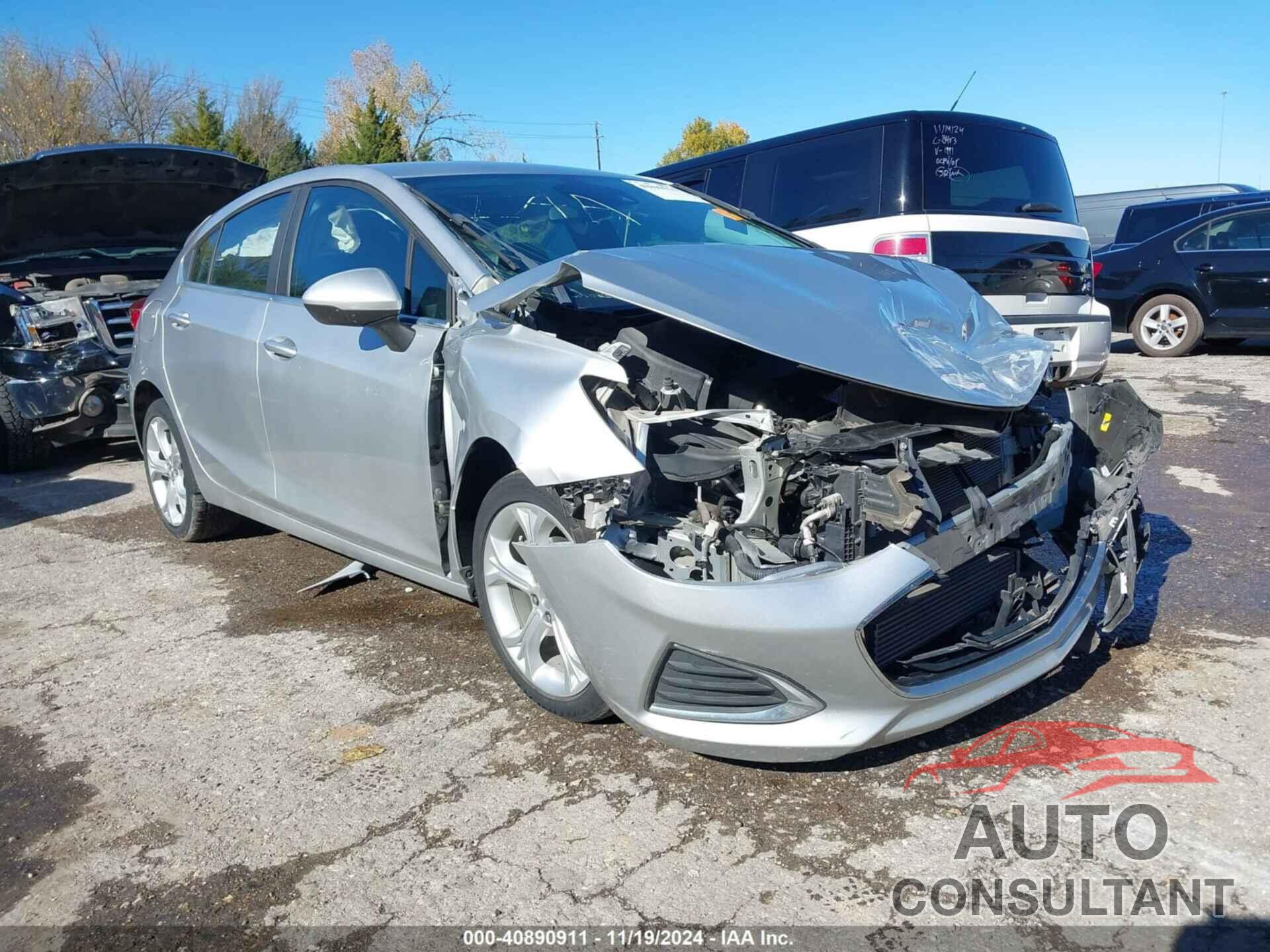 CHEVROLET CRUZE 2019 - 3G1BF6SM5KS582918