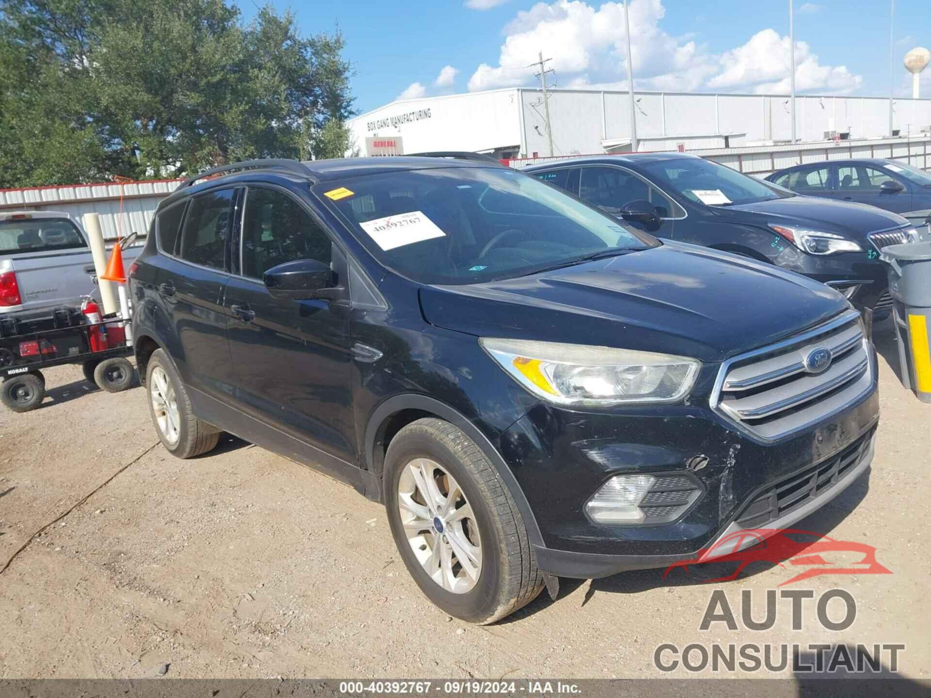 FORD ESCAPE 2018 - 1FMCU0GD4JUA41585