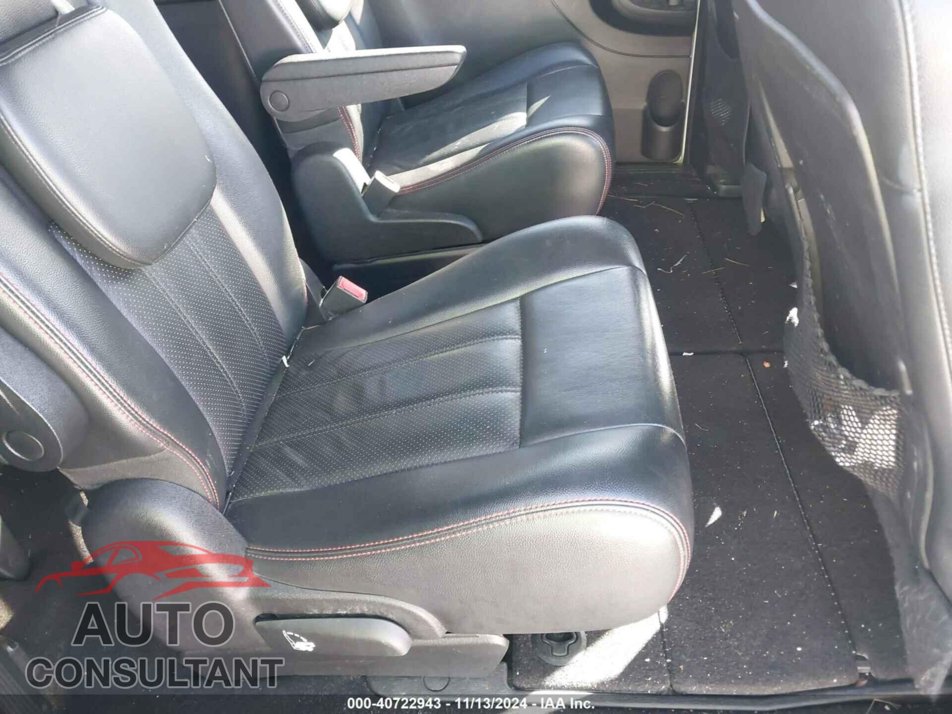 DODGE GRAND CARAVAN 2011 - 2D4RN7DG4BR733706