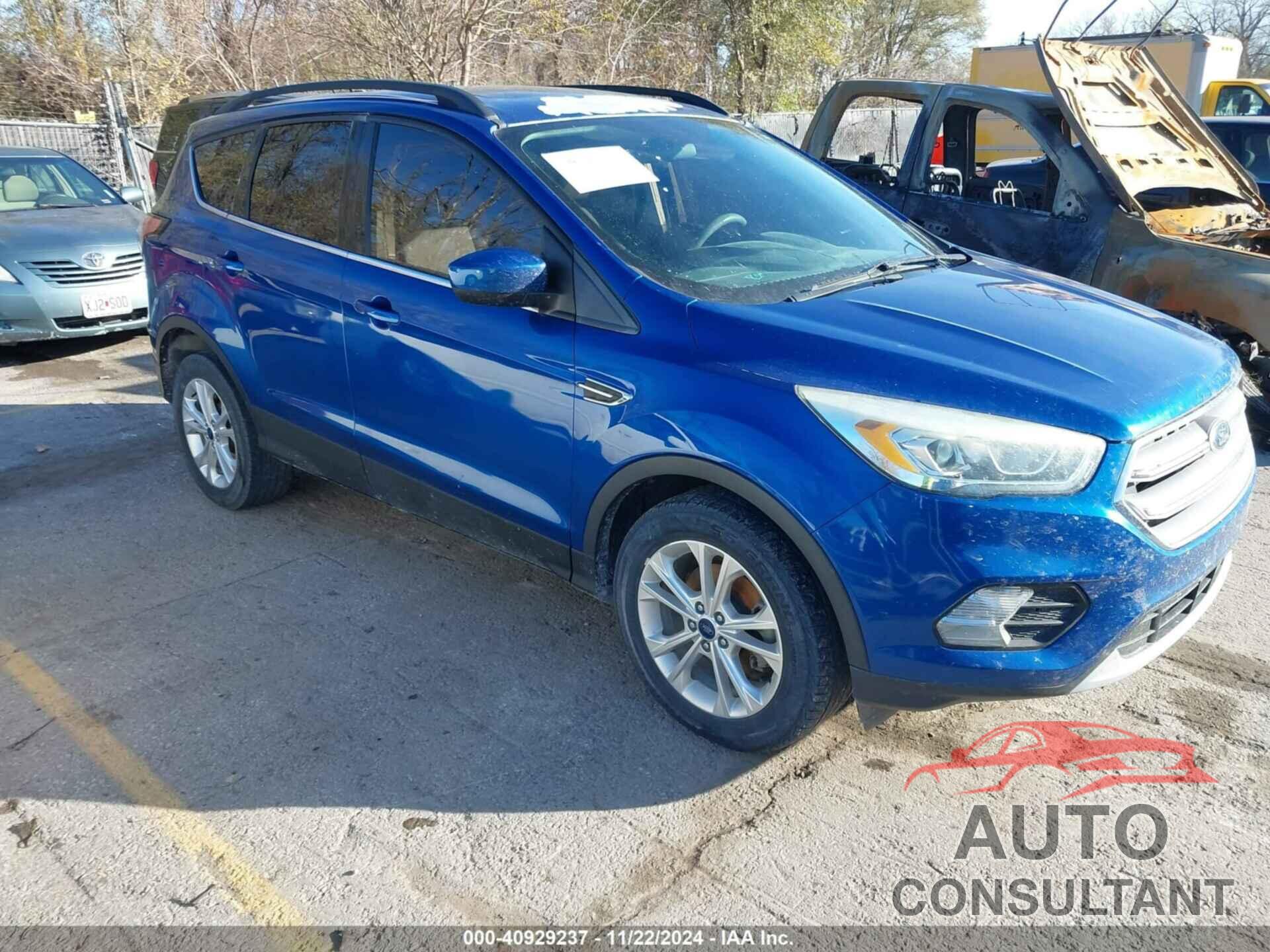 FORD ESCAPE 2017 - 1FMCU0GD3HUB96185