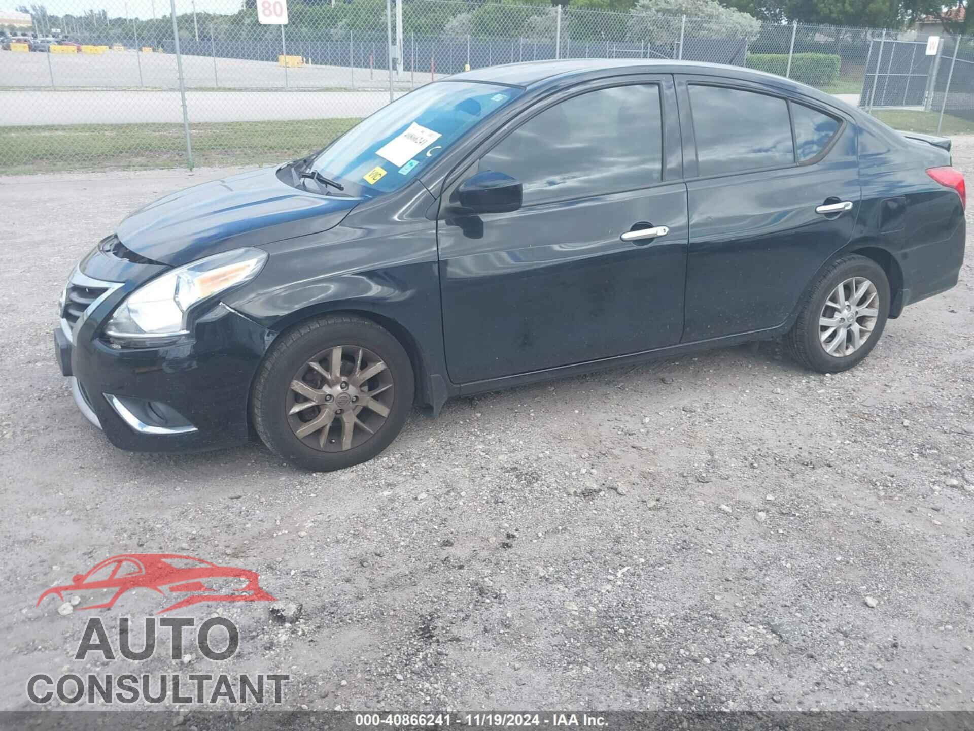 NISSAN VERSA 2017 - 3N1CN7APXHL856006