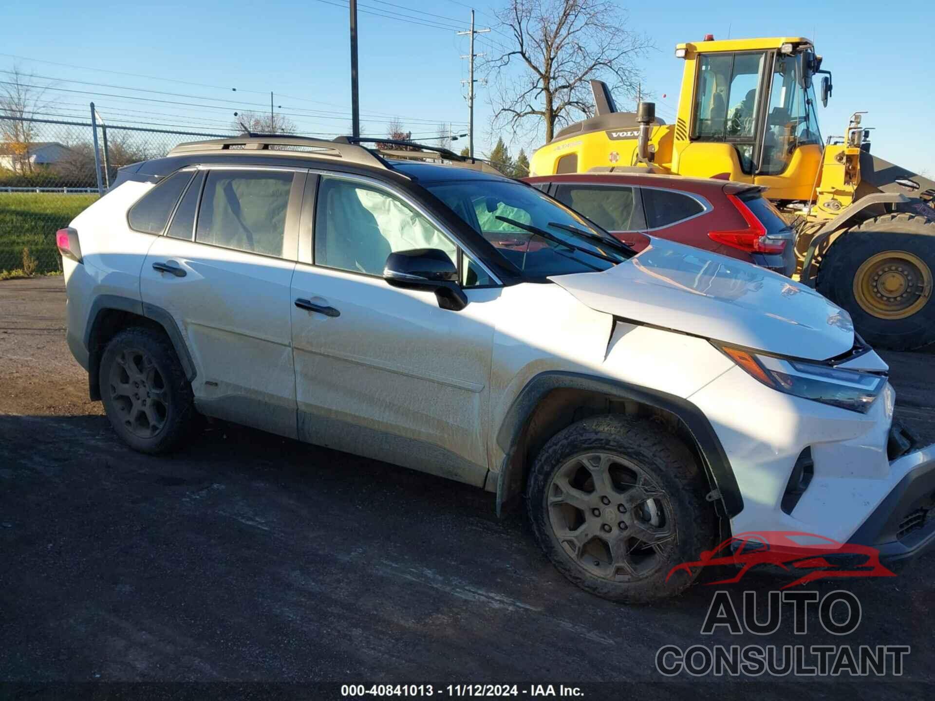 TOYOTA RAV4 HYBRID 2024 - 2T3UWRFV0RW215801