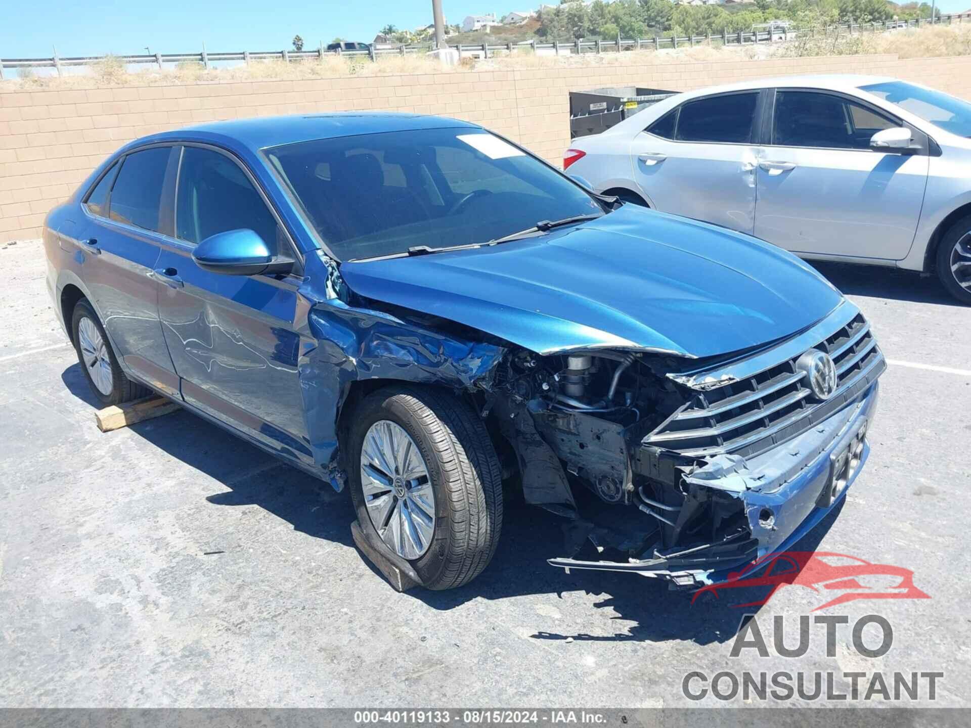 VOLKSWAGEN JETTA 2019 - 3VWC57BU0KM013318